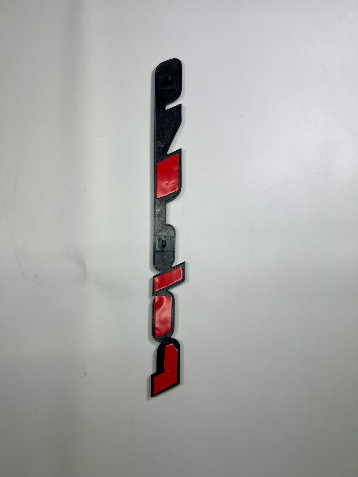 Hinterer Schriftzug Emblem für Polo G40 für VW Polo 2F mit der Teilenummer : 871 853 687 E