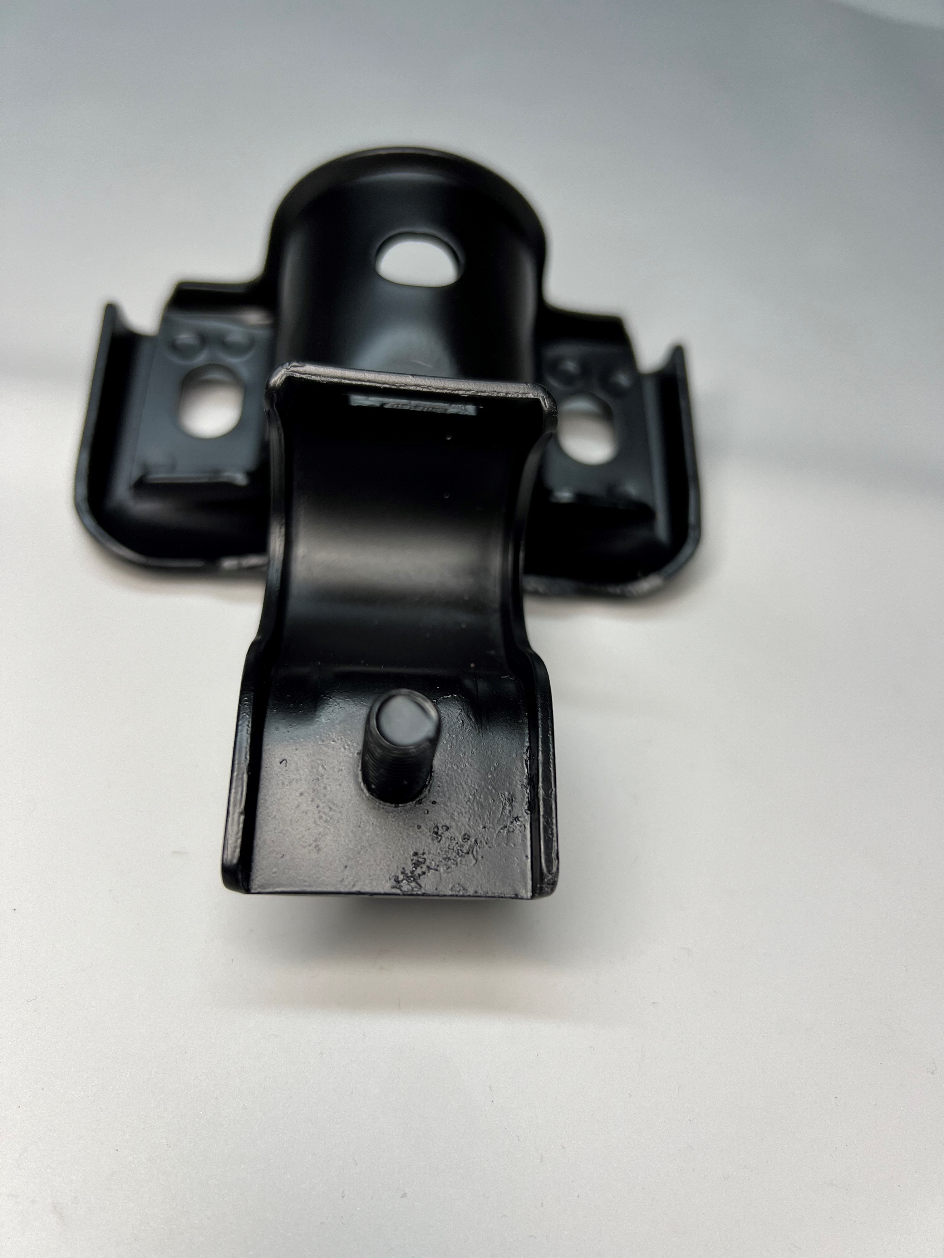 Stabilisator Halterung mit Gummi Golf 1 mit Tieferlegung für den Auspuff
