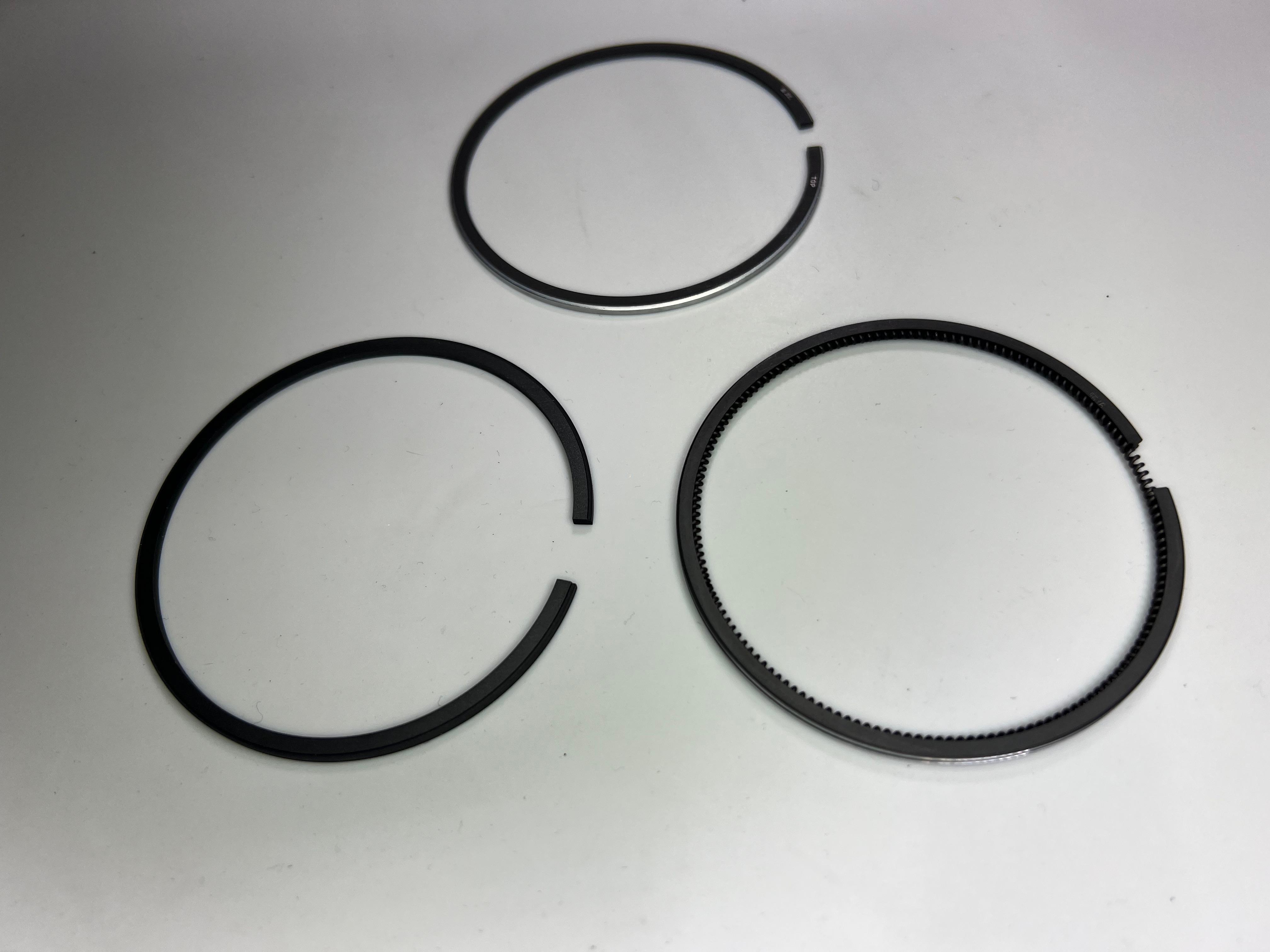 Kolbenring Satz für  die Polo G40 Motoren PY Zylinderbohrung mm: 75 mm