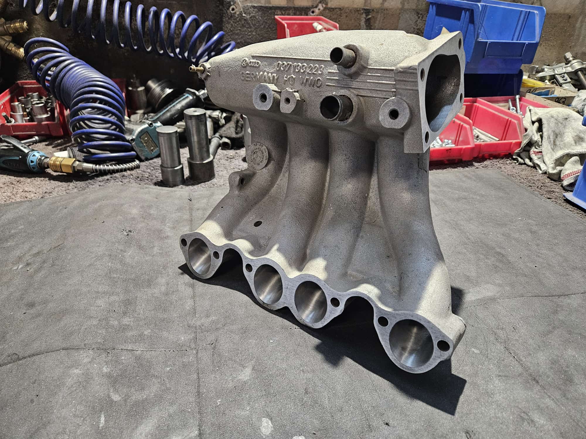 Ansaugrohr bearbeitet für den CNC bearbeiteten Zylinderkopf für alle G60 Motoren