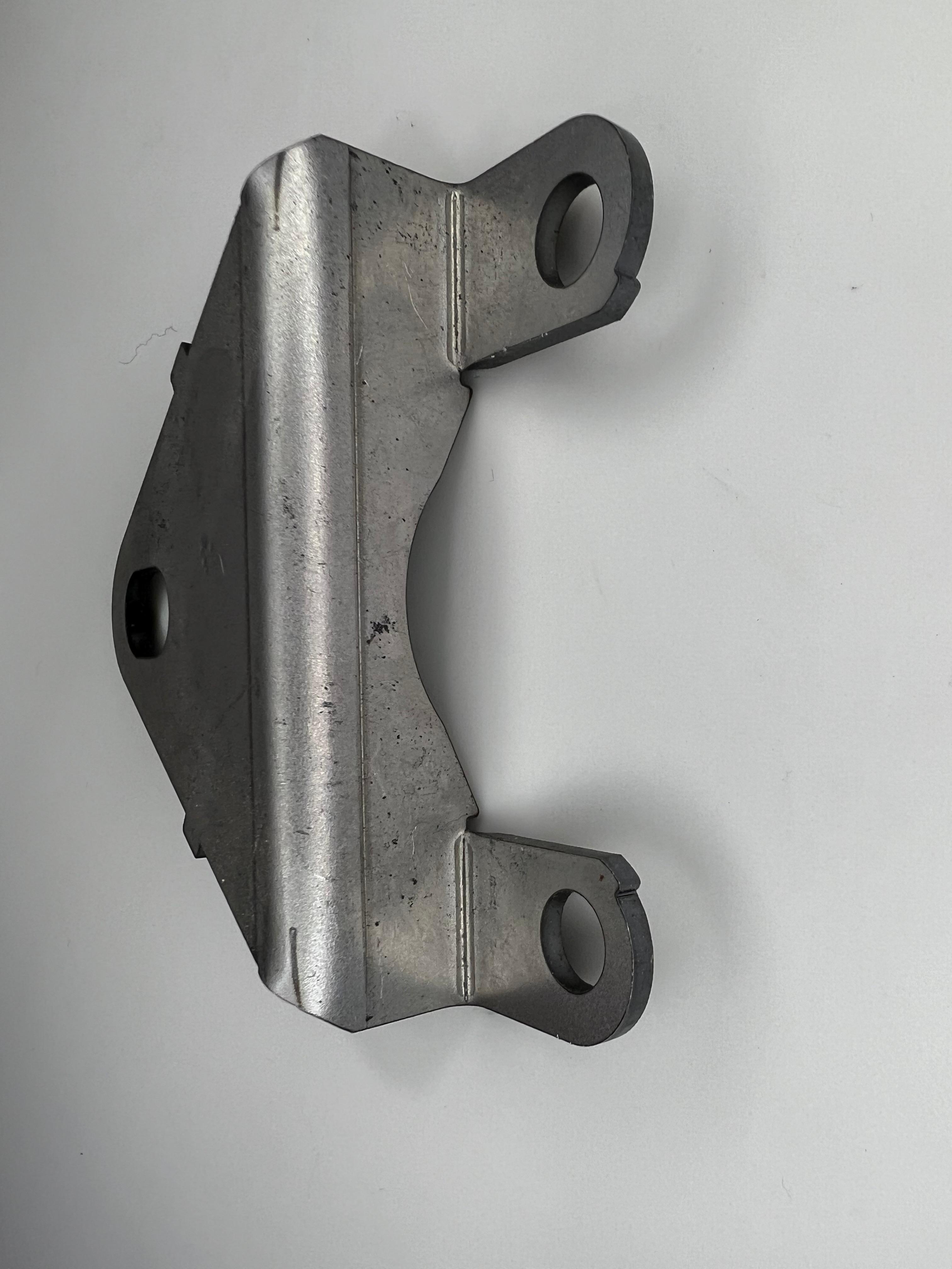 Halteblech am Benzindruckregler Kraftstoffdruckregler Original Teilenummer : 037 133 337 C für G60
