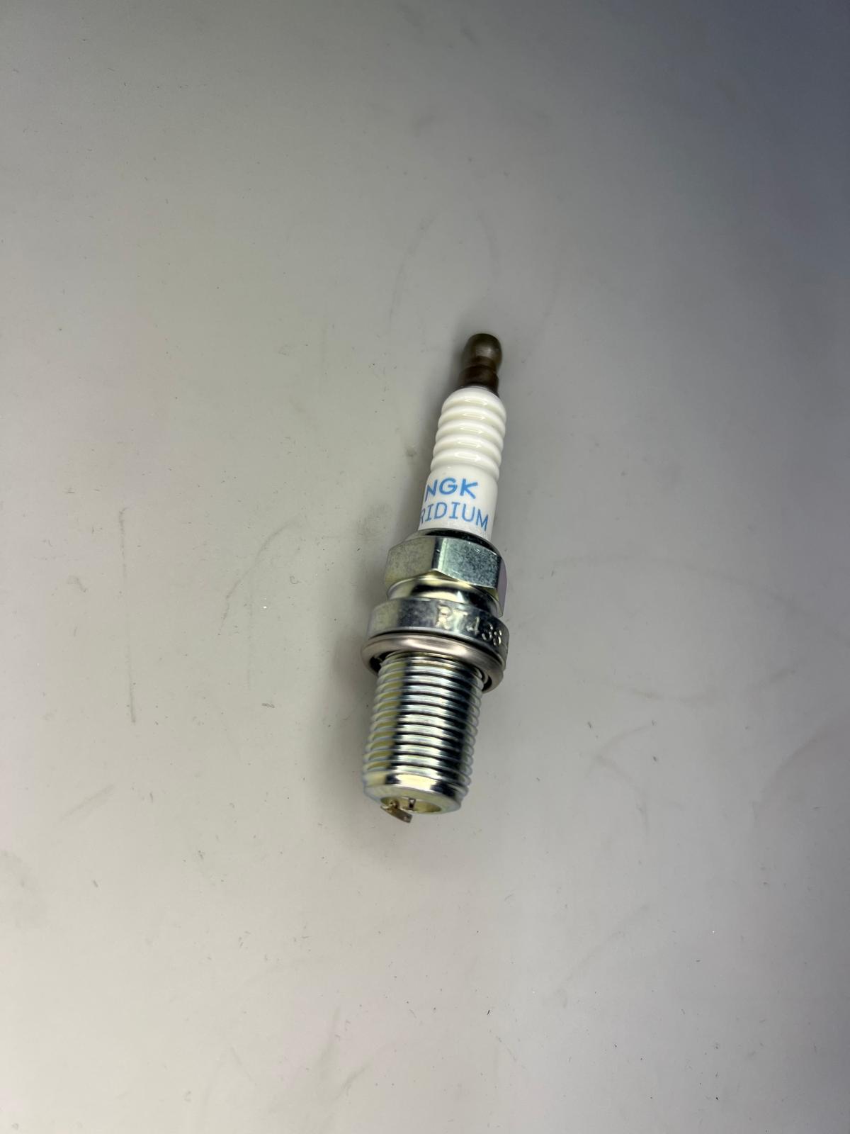 Zündkerzen NGK Racing für 16V Motoren und Turbomotoren