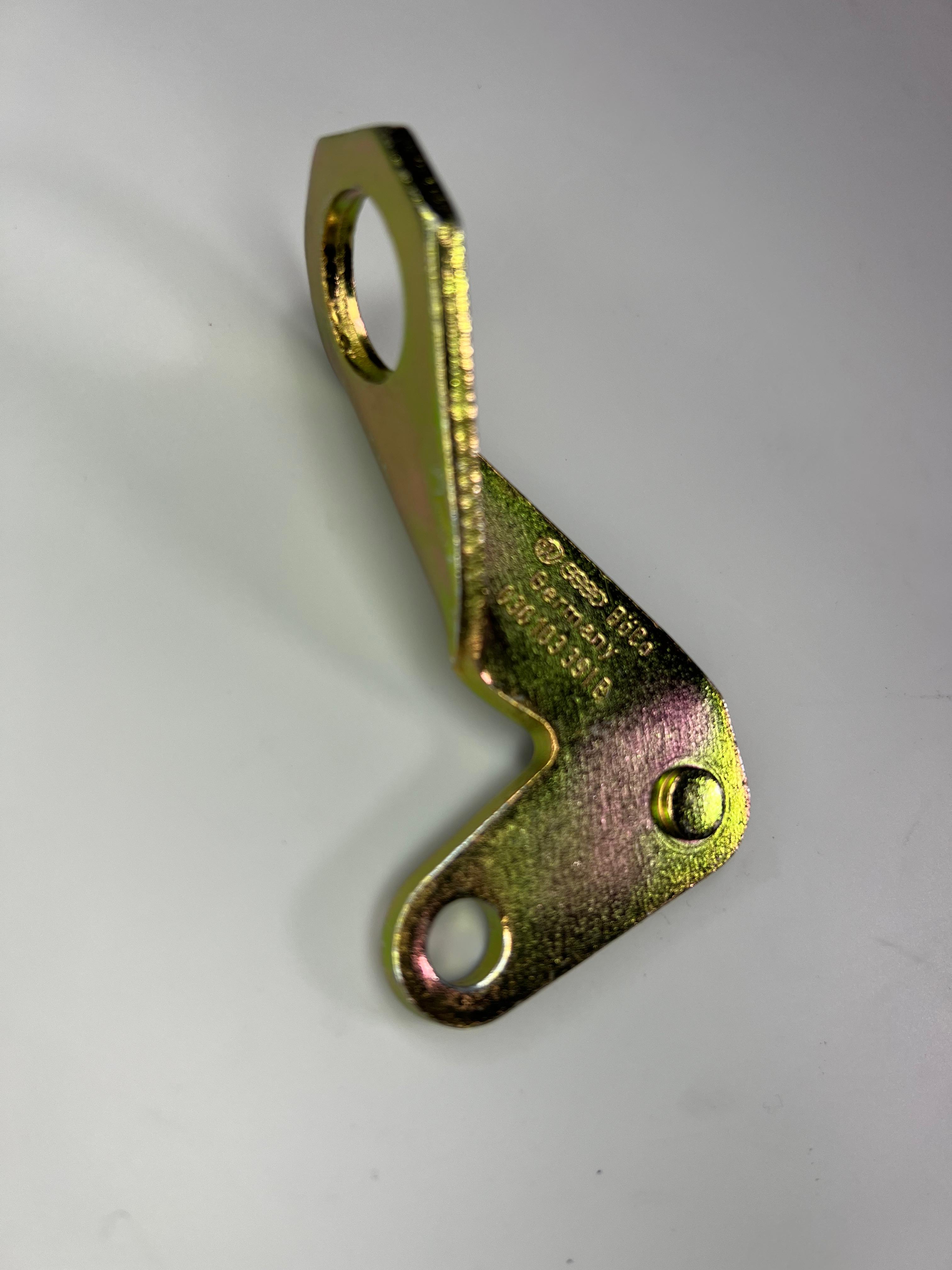 Halter am Polo Hydrostößel Zylinderkopf   Original Nummer : 030 103 391 B