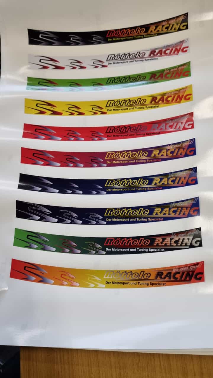 Aufkleber Röttele-Racing für das Helm Visier
