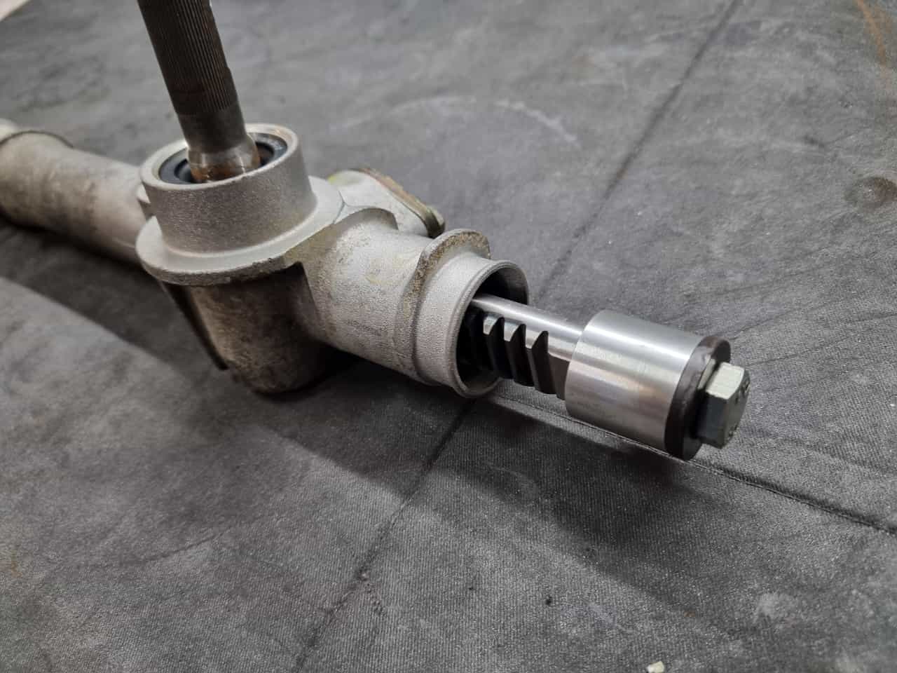 Lenkungsbegrenzer Lenkanschlag Lenkung VW Polo 86, 86C und 2F