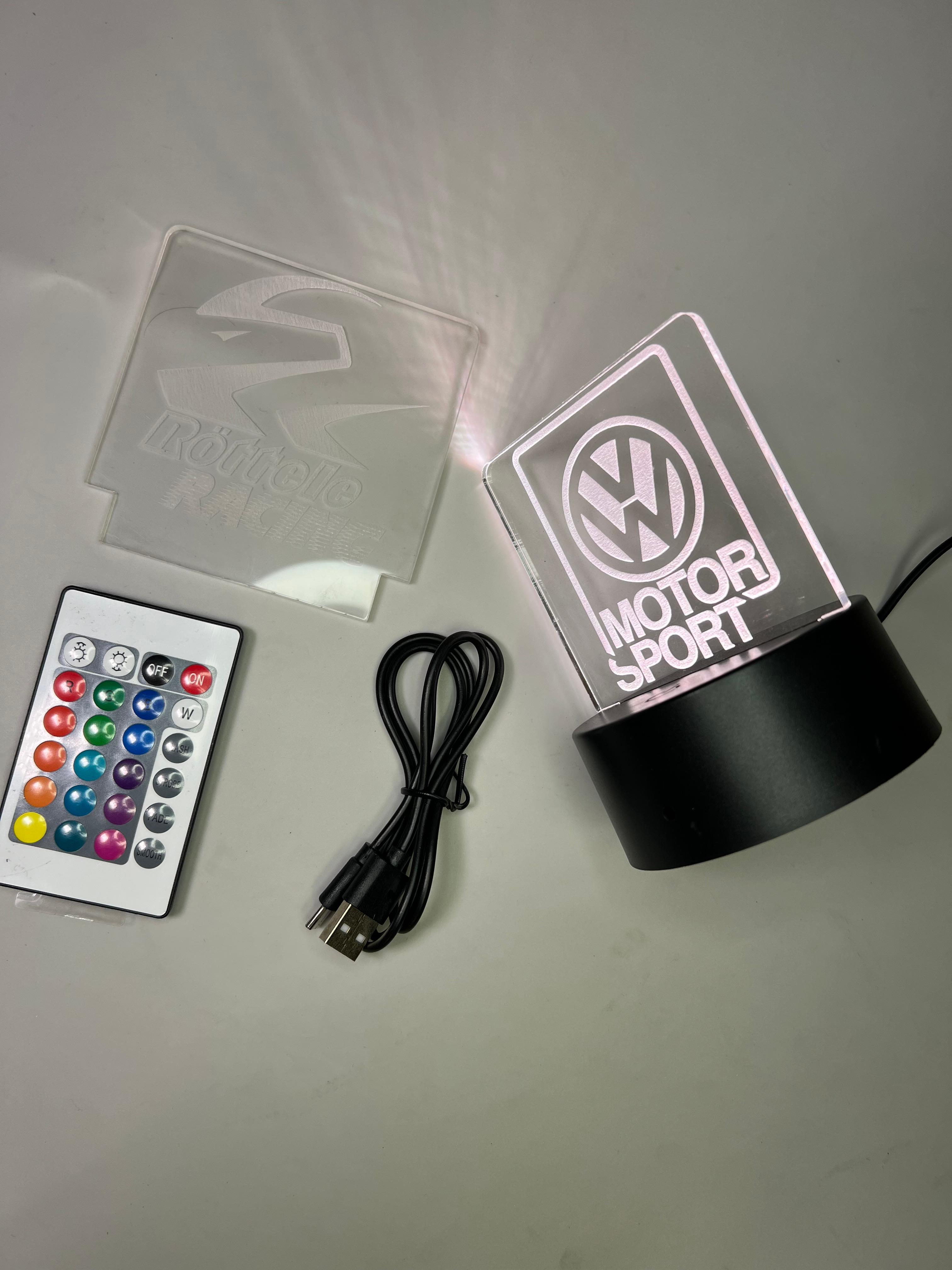 VW Motorsport Logo beleuchtet mit Farbwechselfunktion und Fernbedienung
