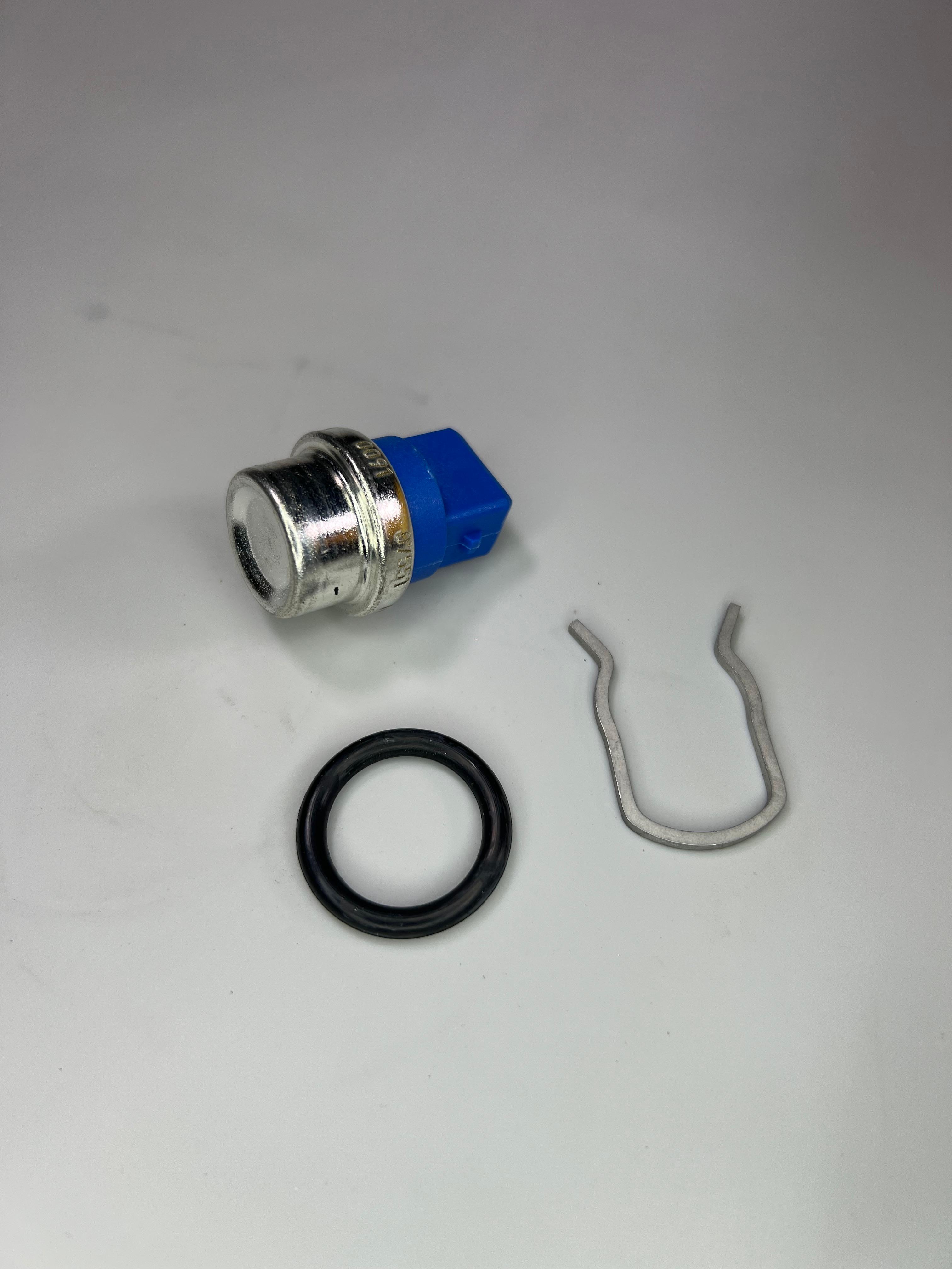 Kühlmitteltemperatursensor Temperaturfühler blau für Polo III G40 PY
