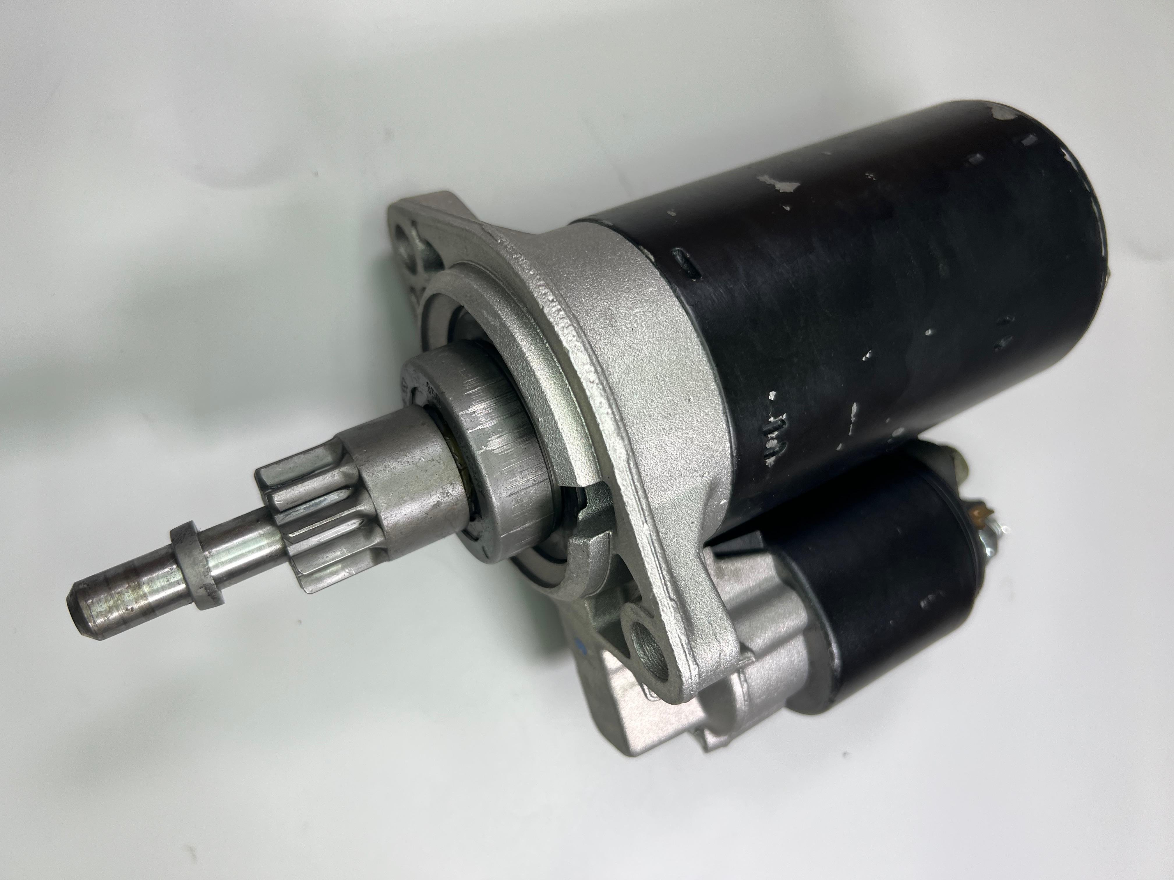 Anlasser für G60 Getriebe 02A mit 1,4 KW Leistung