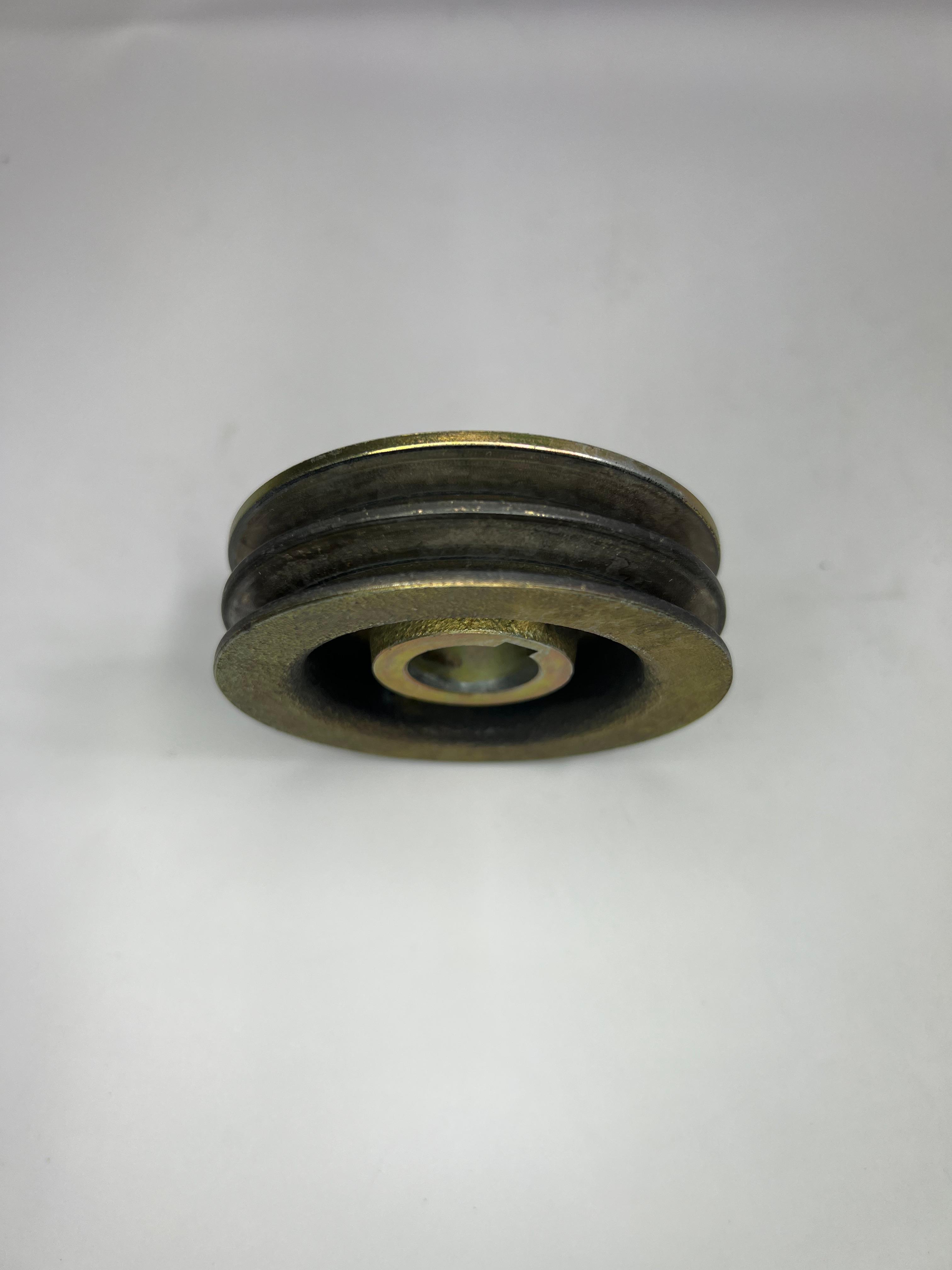 Laderrad Original Polo G40 mit der original Teilenummer : 030 145 929 C
