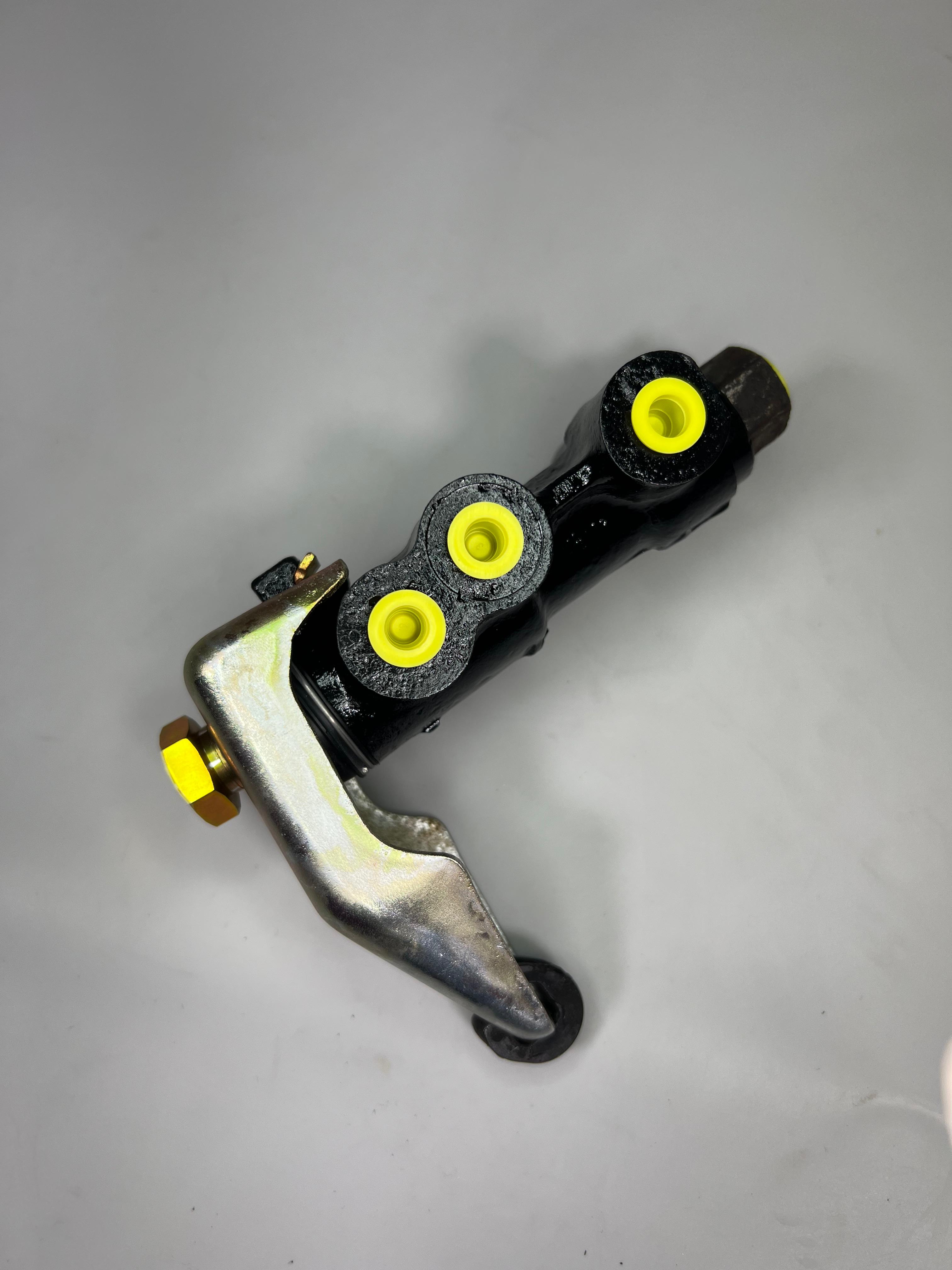 Bremskraftregler Achslastregler für Golf 1 Original Nummer : 841 612 151