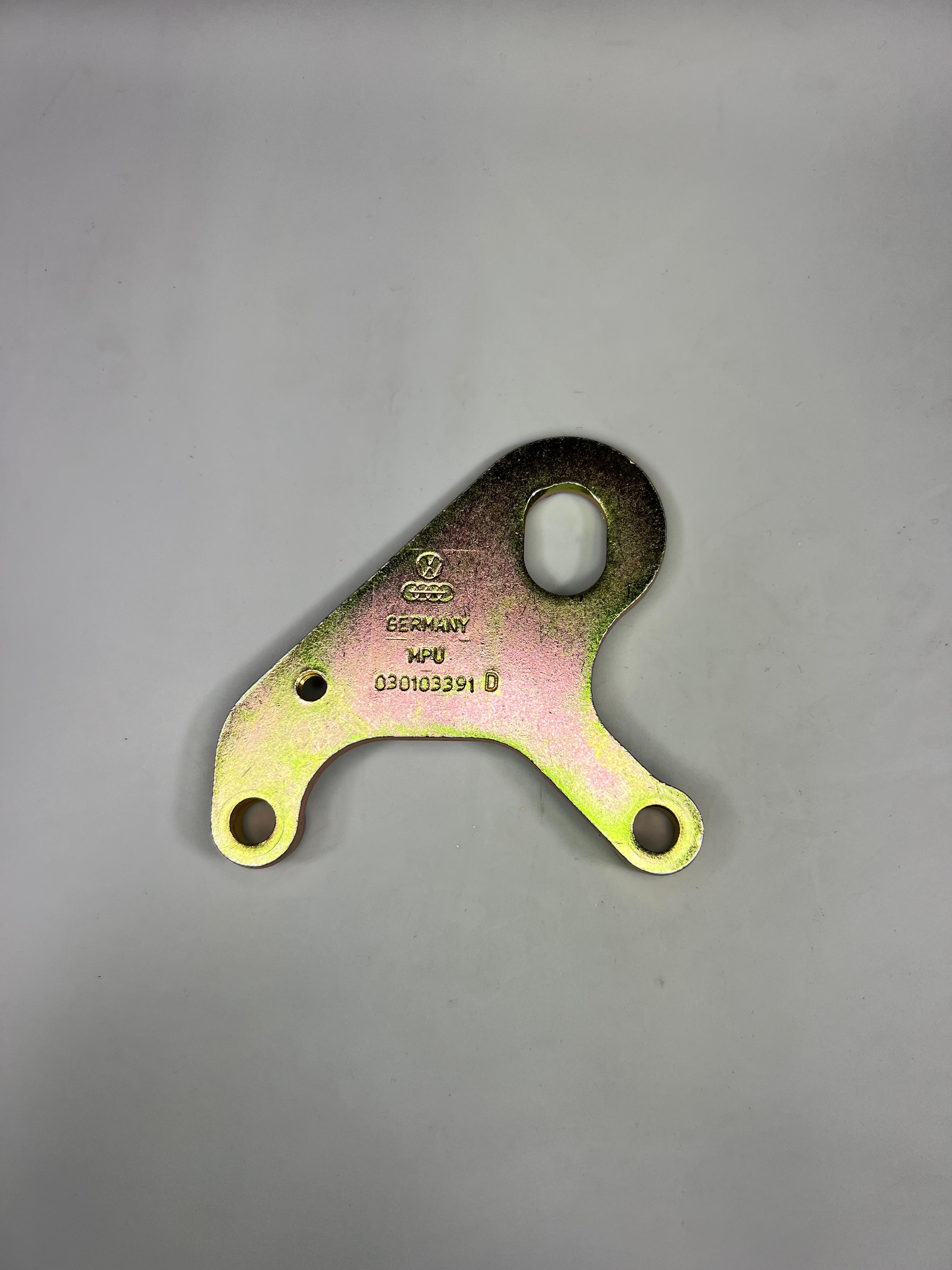 Halter am Polo Hydrostößel Zylinderkopf   Original Nummer : 030 103 391 D