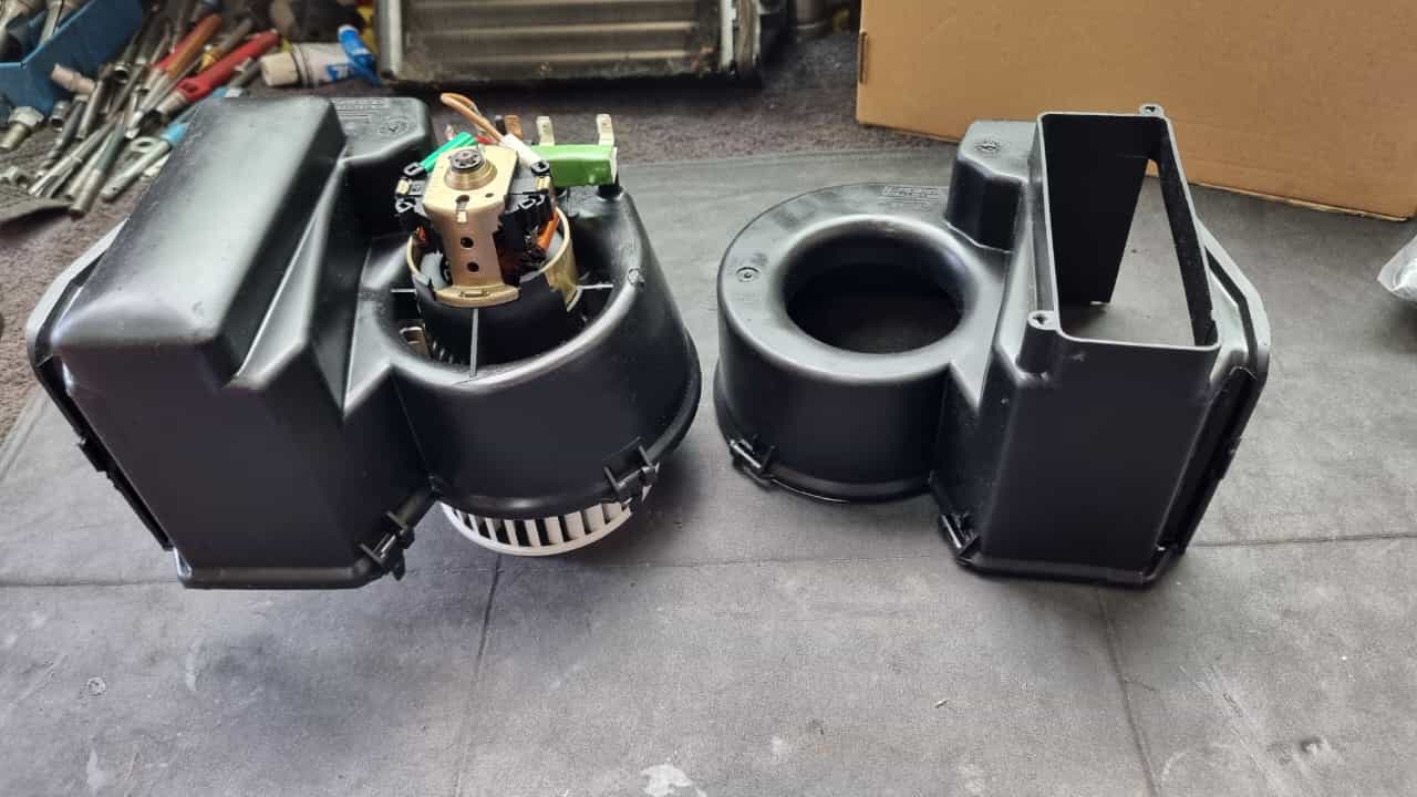 Lüftergebläse Gebläsekasten Heizung Innenraum Lüftermotor für den Polo 80 / 86c G40 Transporter T3