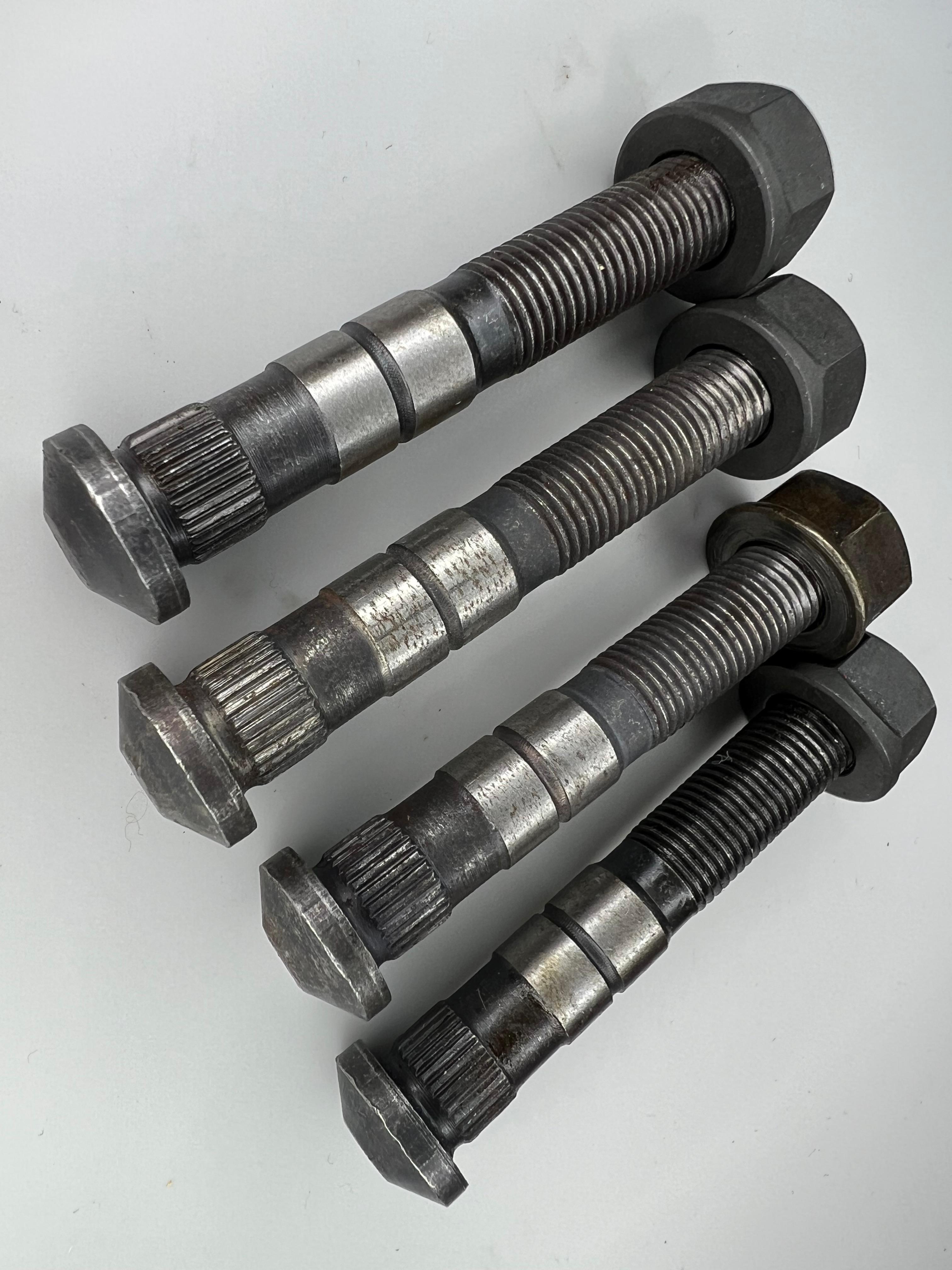 Pleuelschrauben Pleuelschraubensatz mit Muttern für G60 Motoren
