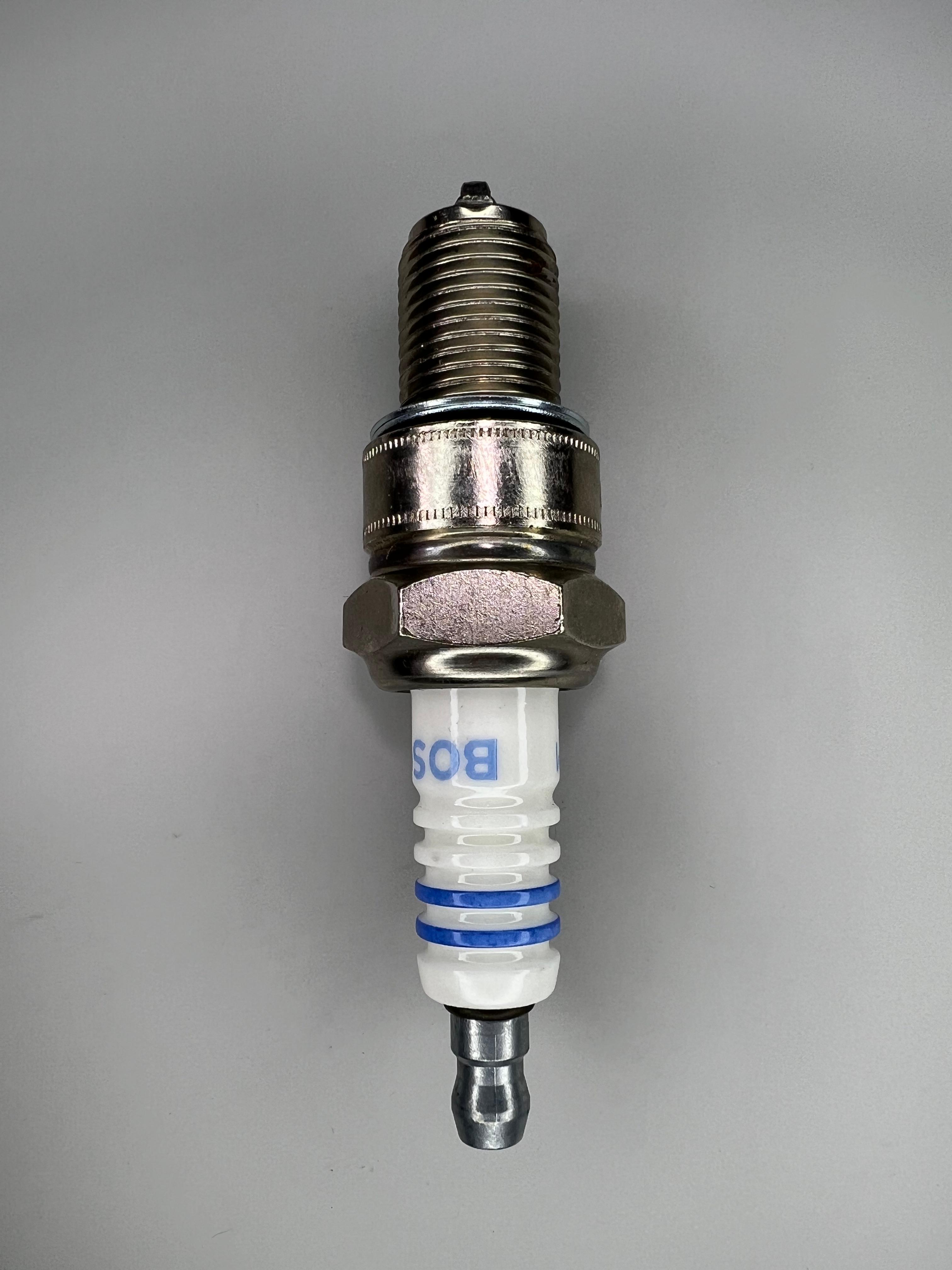 Motorsport Zündkerzen für Polo G40 bis 2bar Ladedruck W4DP0 von Röttele Racing