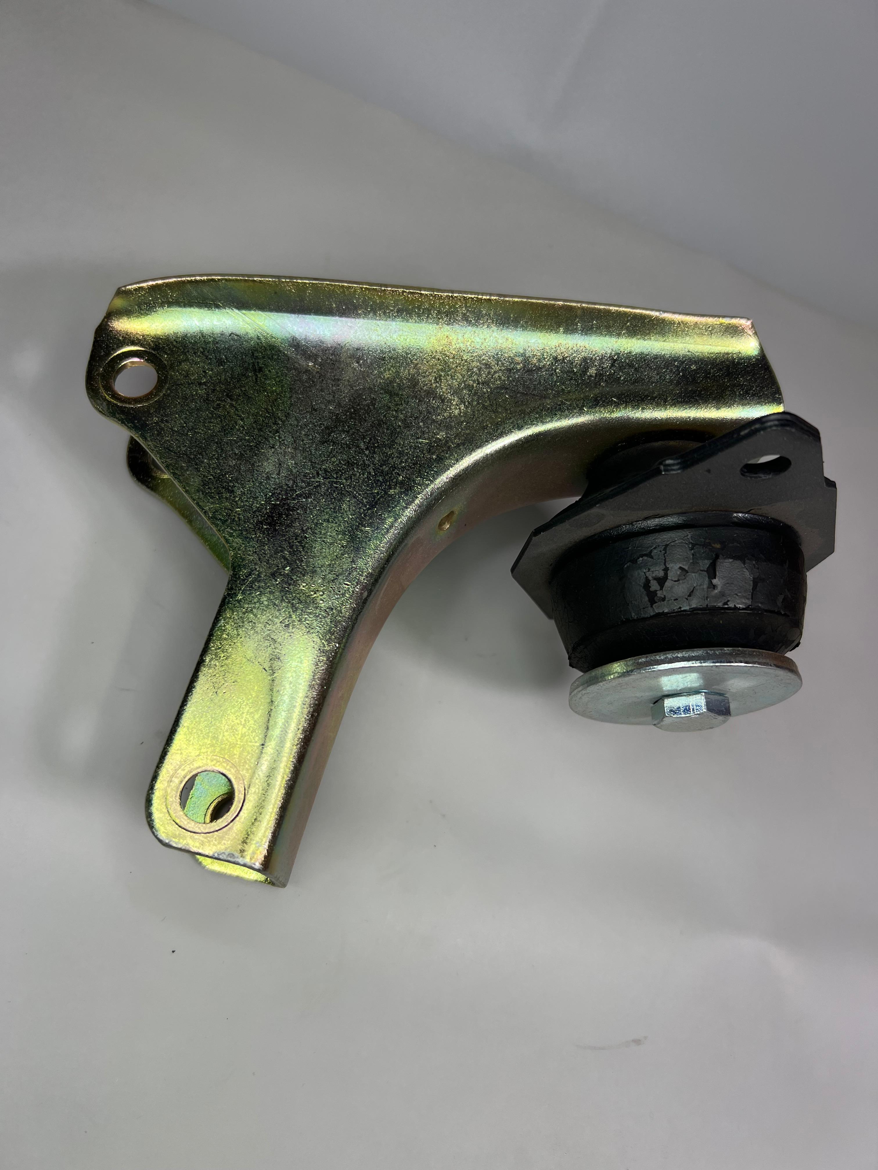Gummi Metall Motorlager mit Halter hinten am Getriebe Polo G40
