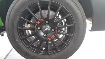 Bremse vorne für die Polo G40 Federbeine vom Scirocco 16V