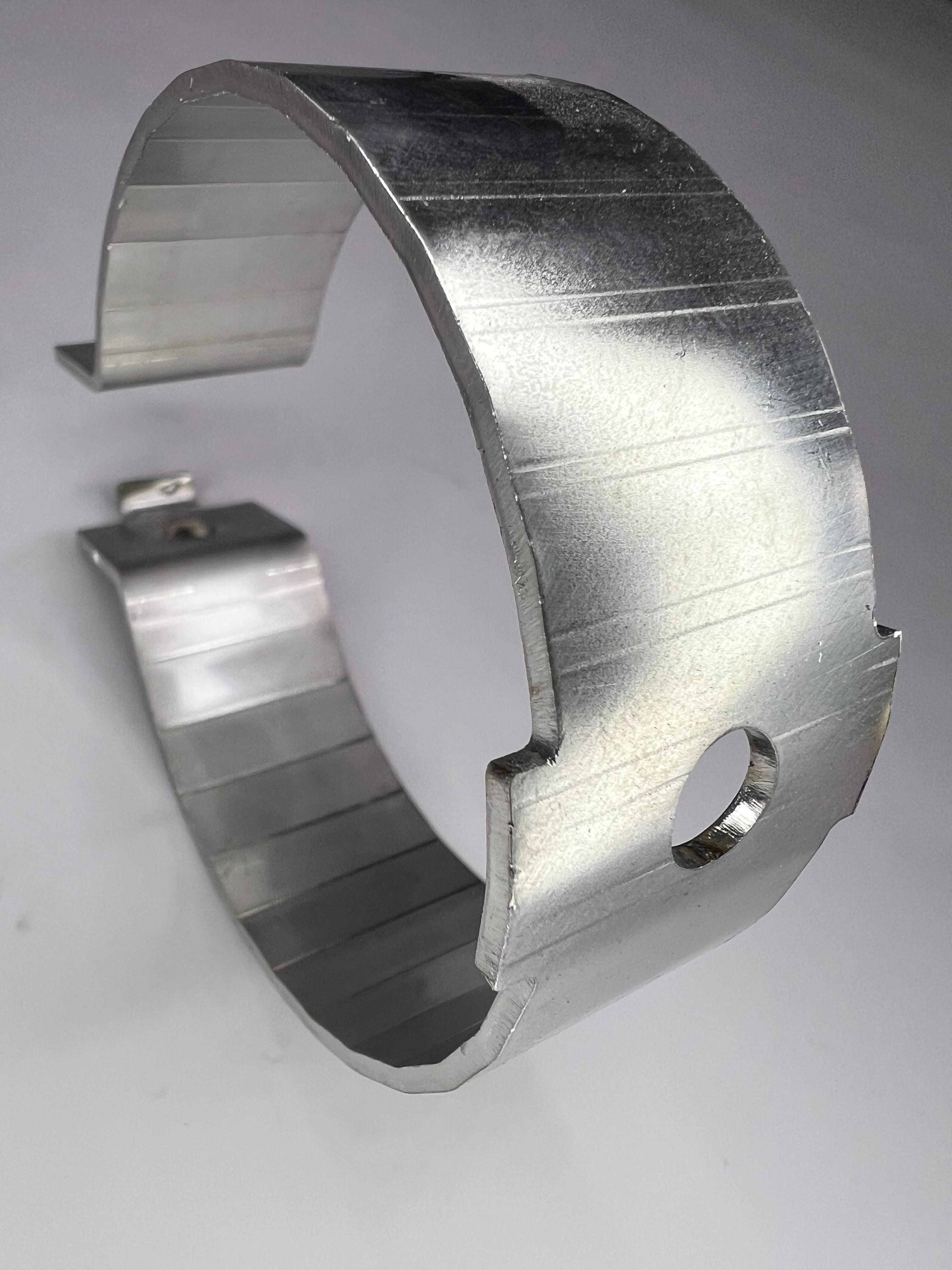 Halteschelle Bügel für den Kraftstofffilter neben dem Tank für Polo G40 Motor