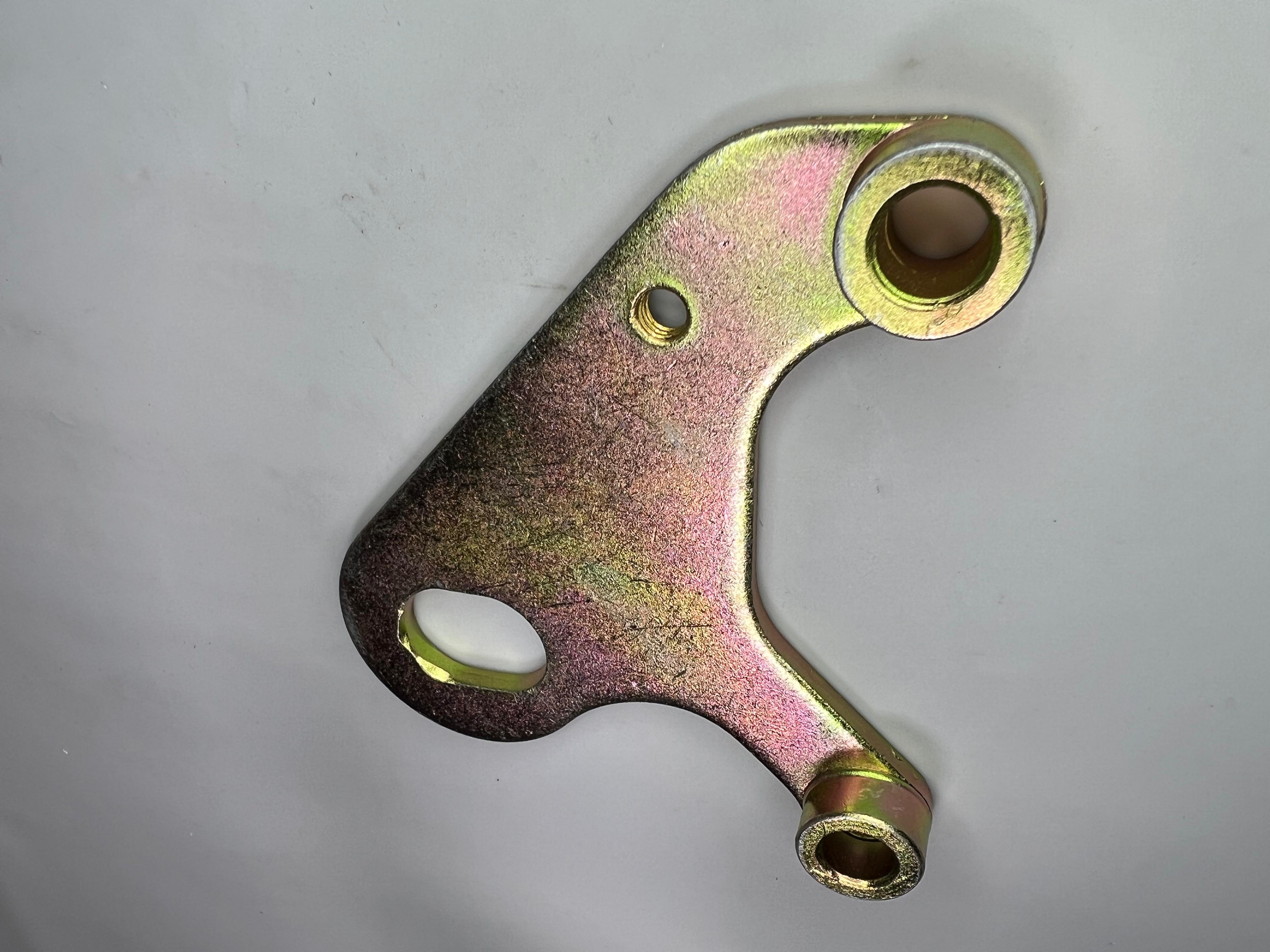 Halter am Polo Hydrostößel Zylinderkopf   Original Nummer : 030 103 391 D