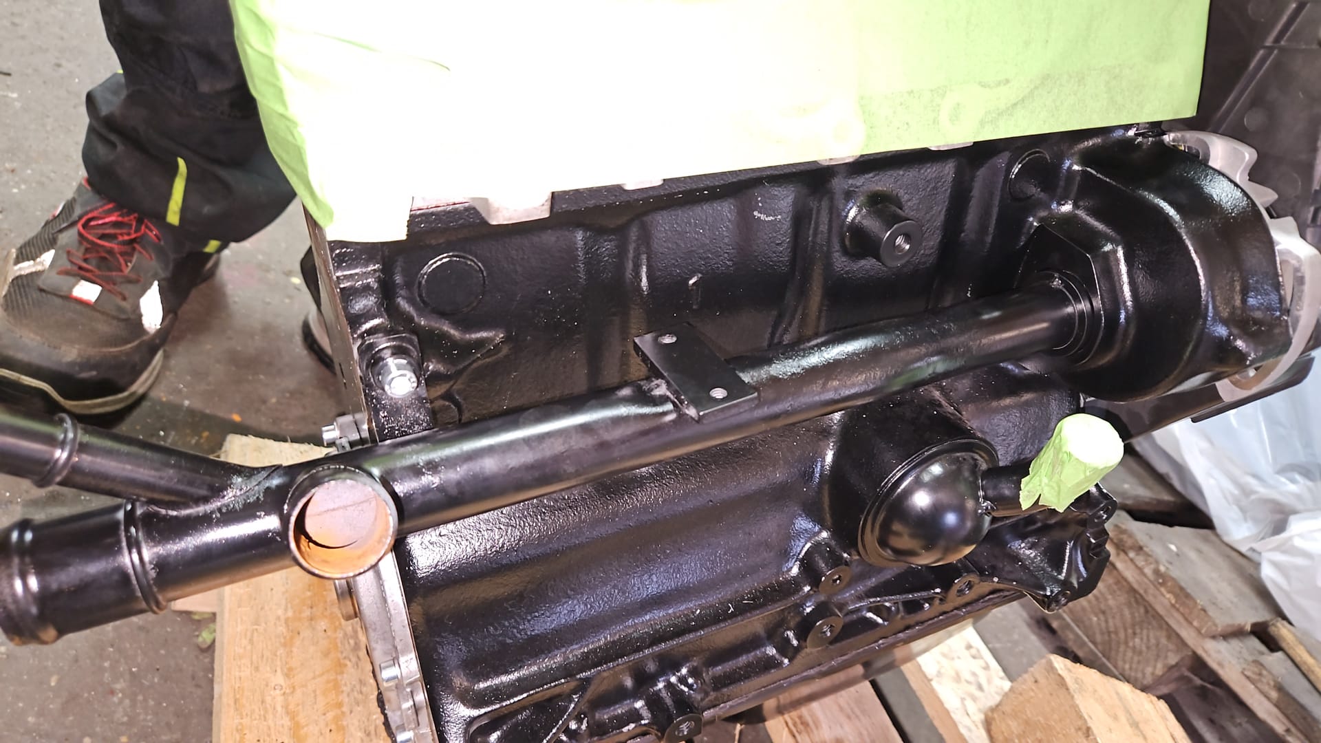 Polo G40 Tauschmotor mit neuen Kolben  Motorkennung: PY ab Baujahr 1988 mit gestecktem Wasserrohr