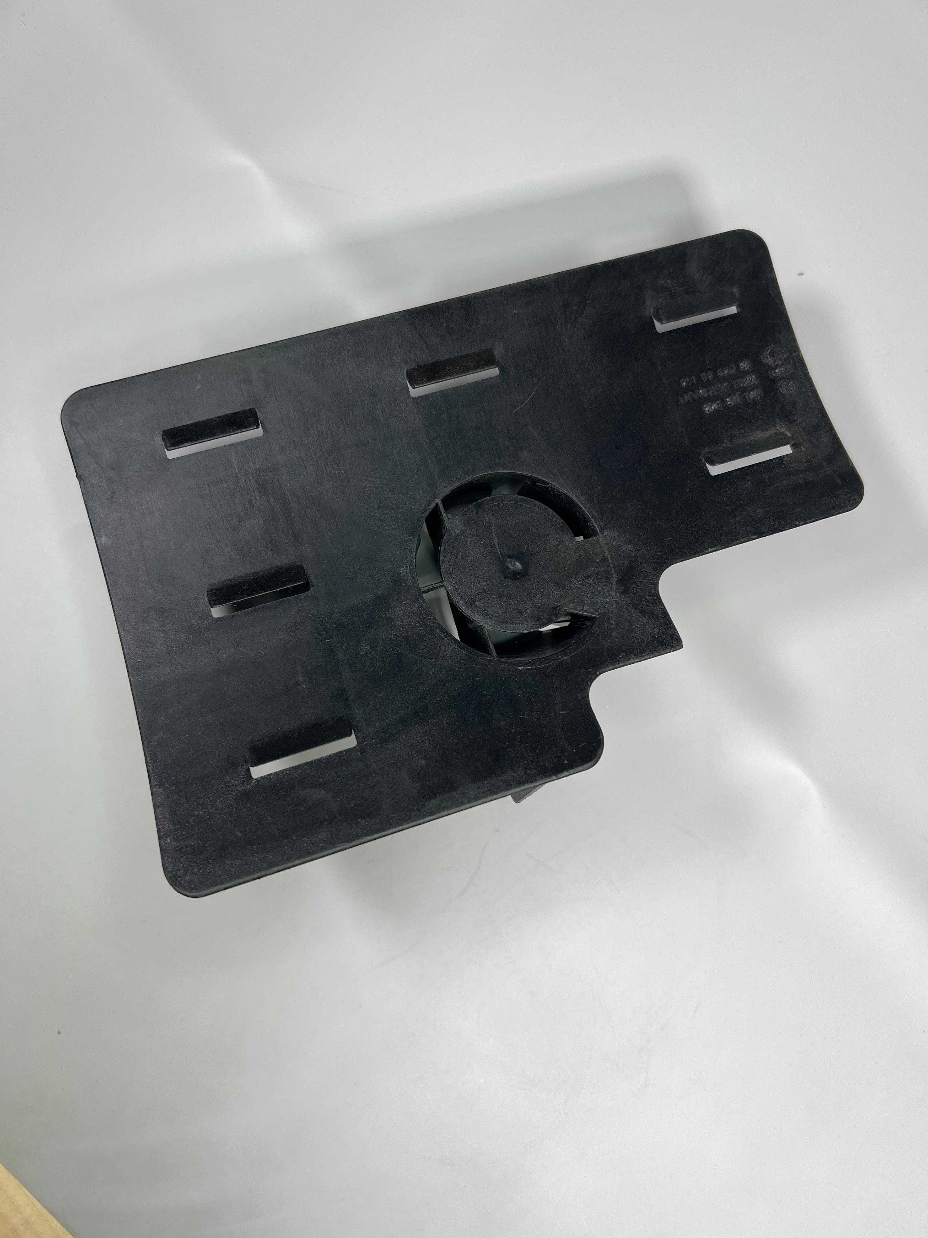 Ölhobel für die Ölpumpen original G60 Ölpumpen Ölhobel Schwallsperre Teilenummer : 051 103 623