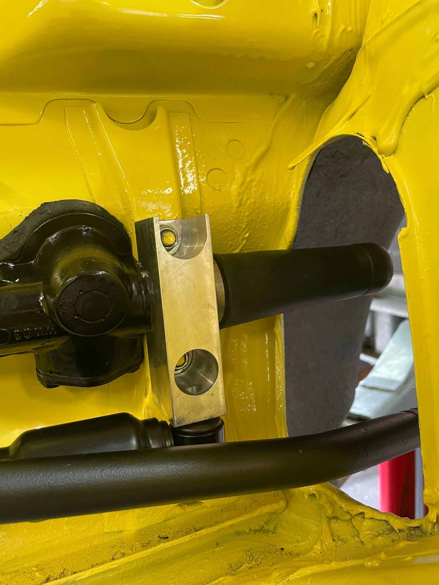 Bügel Befestigung Schelle für Lenkgetriebe Lenkung  Polo G40 VW Polo 86, 86C,2F