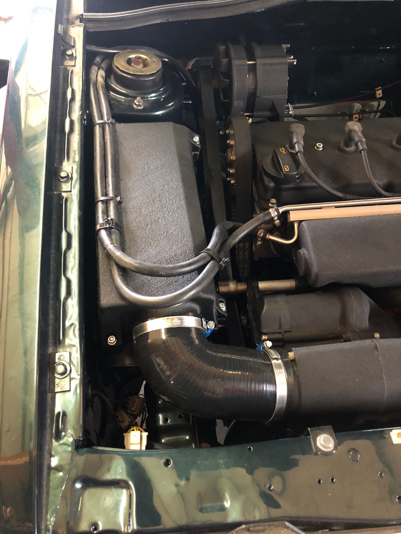 Luftfilterkasten Oberteil mit 70mm Anschluss und Unterteil für Golf I oder Scirocco mit 16VG60 Motor