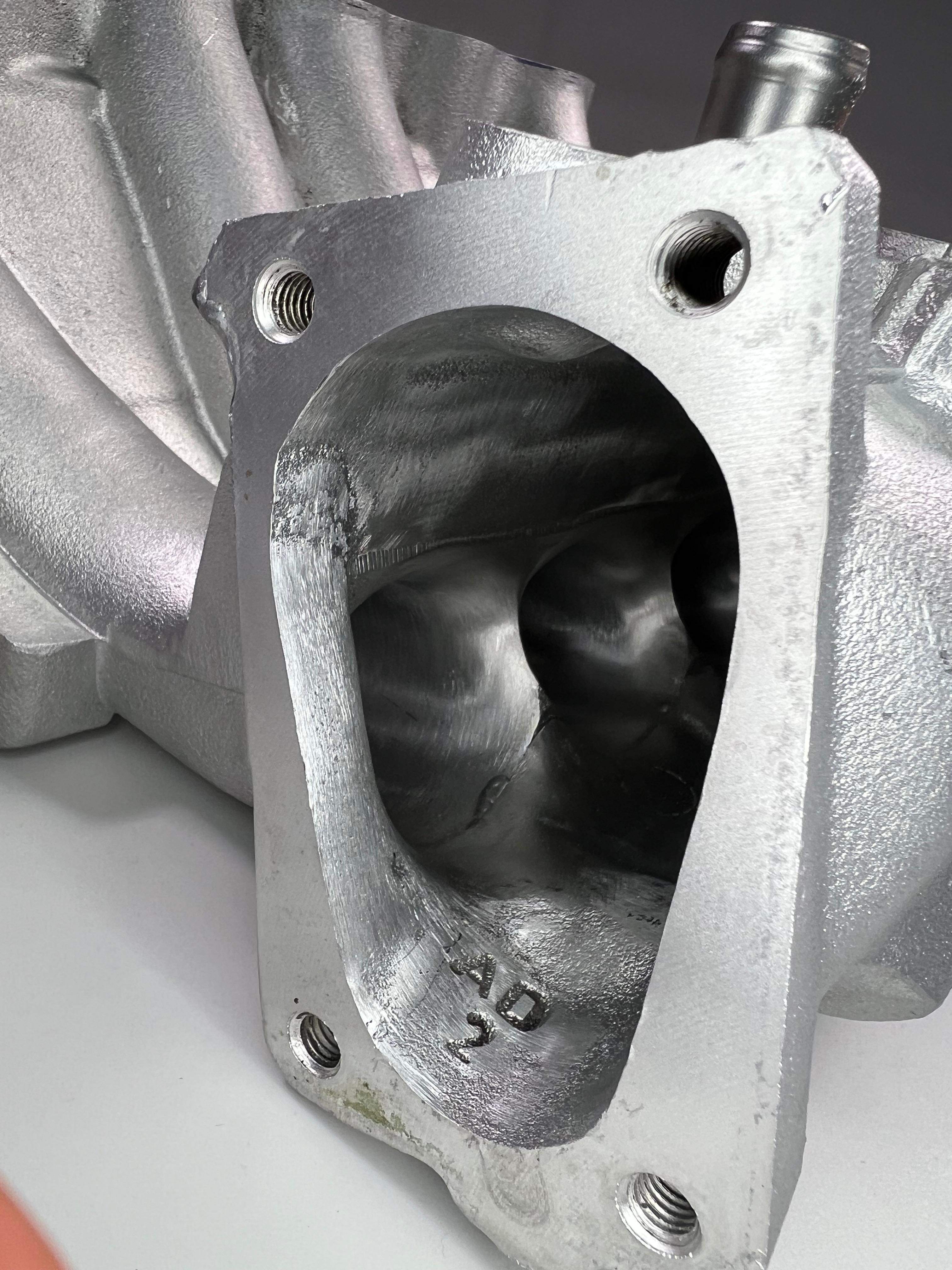 Ansaugrohr für die G60 Motoren geschnitten und mit Ansaugtrichtern bearbeitet