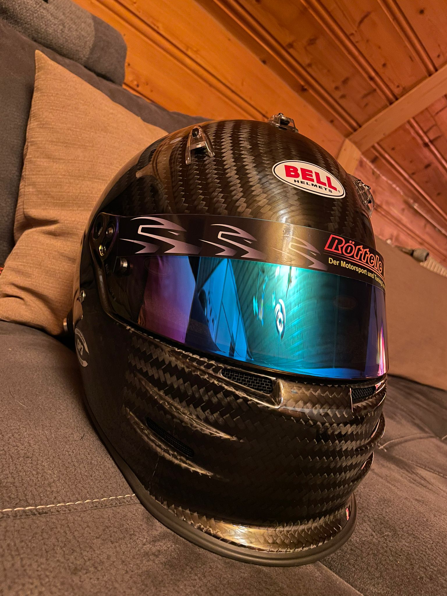 Aufkleber Röttele-Racing für das Helm Visier