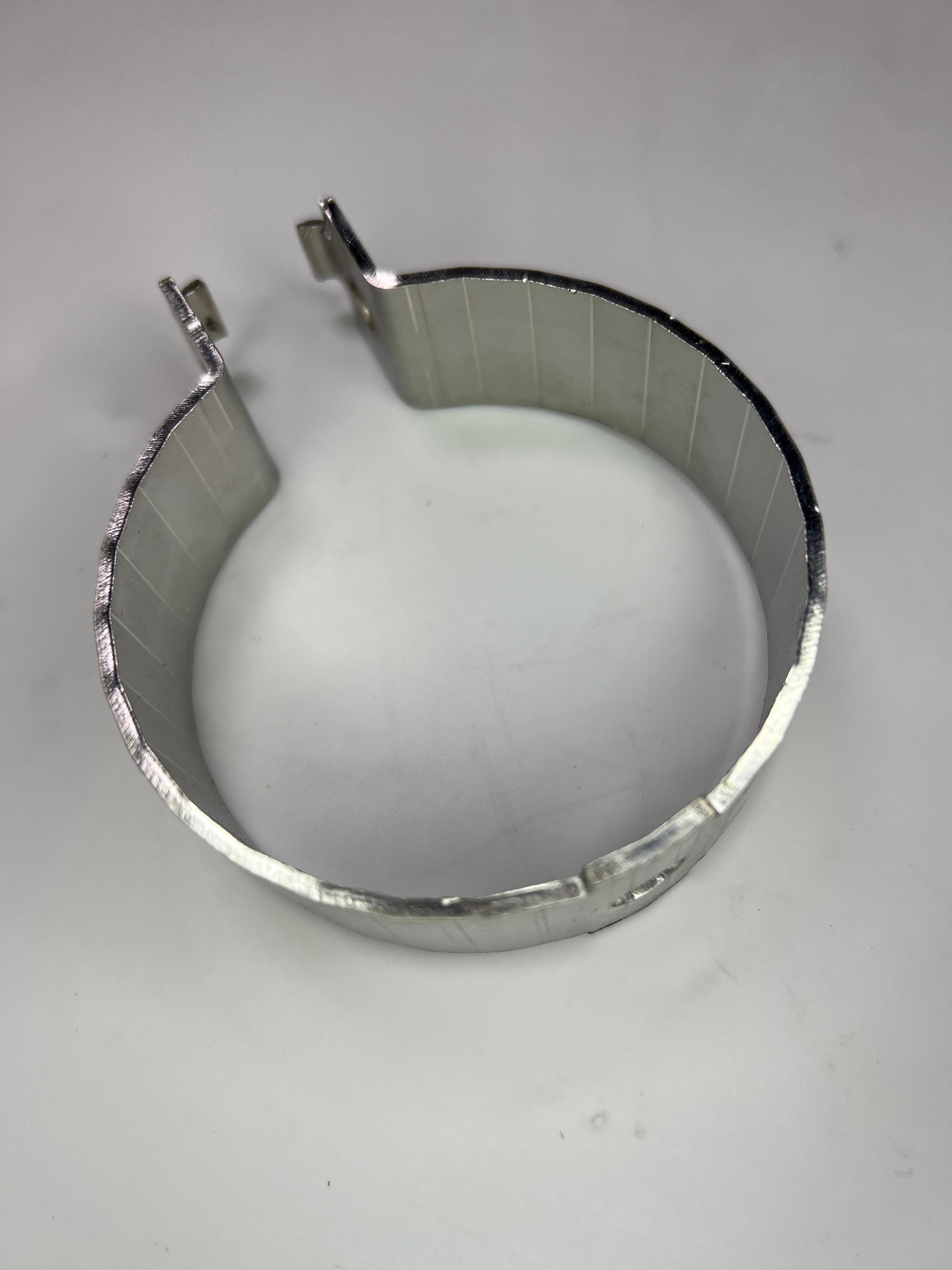 Halteschelle Bügel für den Kraftstofffilter neben dem Tank für Polo G40 Motor