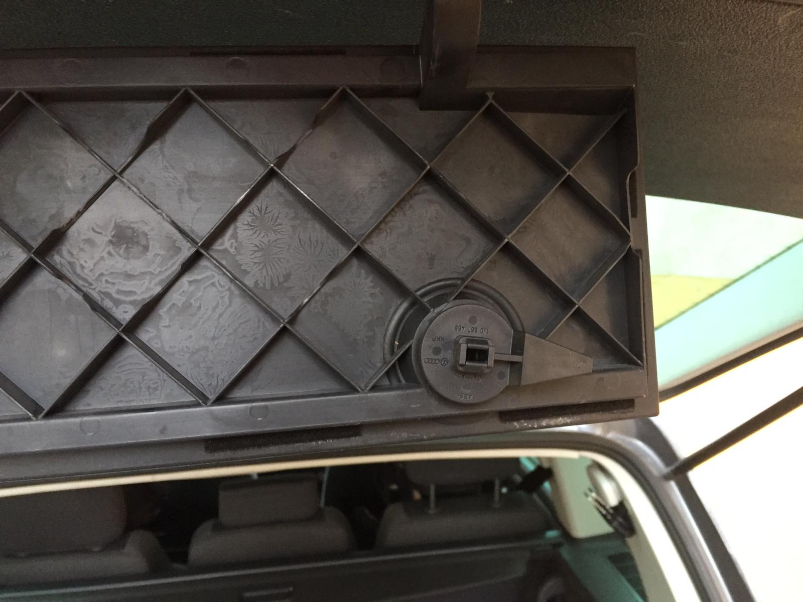 VW Audi Schliessriegel für Kofferraumverkleidung Riegel Drehriegel mit dem Drehknopf VW Schliessrieg