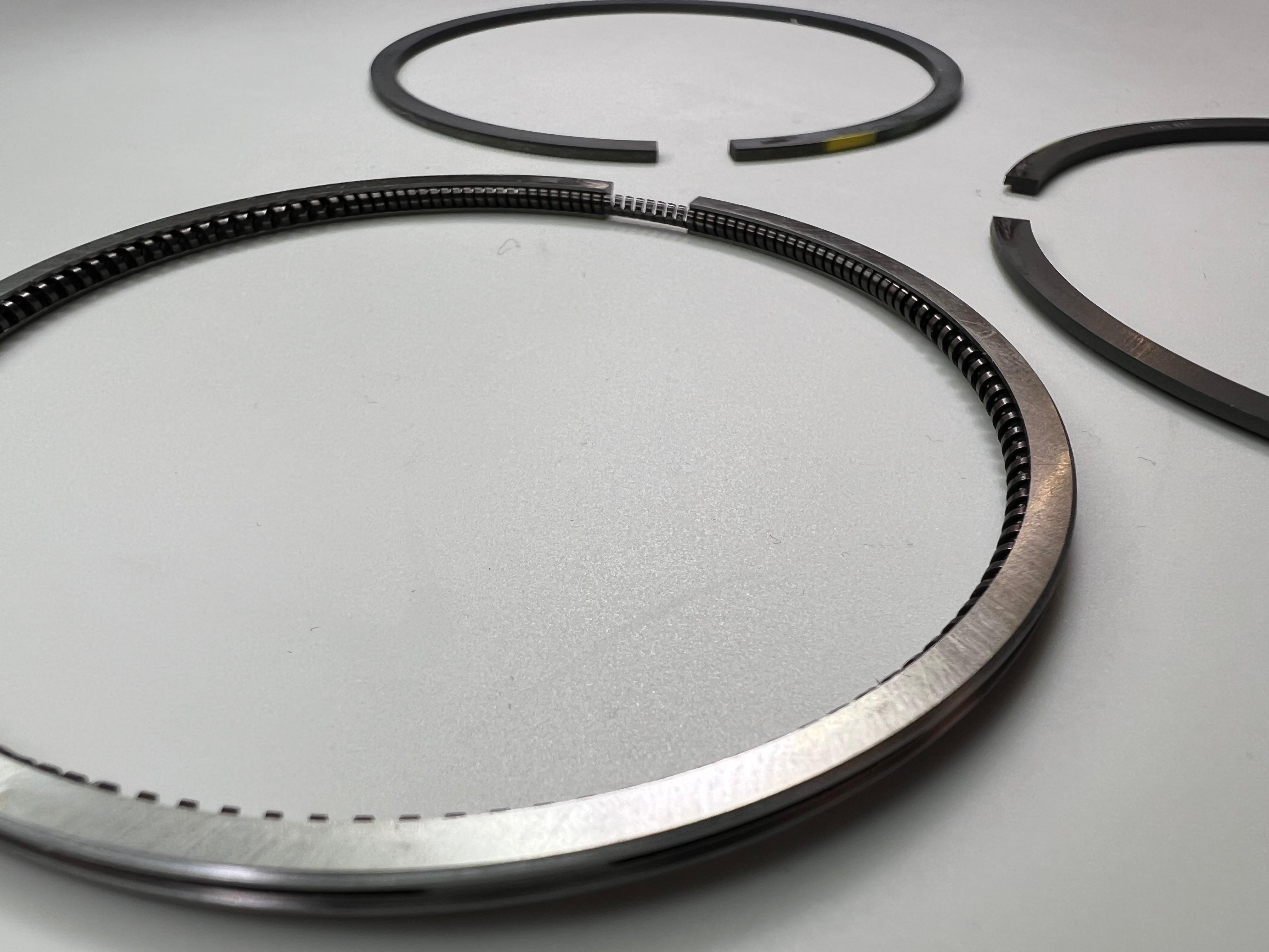 Kolbenring Satz original von Mahle für die G60 Motoren PG Zylinderbohrung mm: 81,00mm