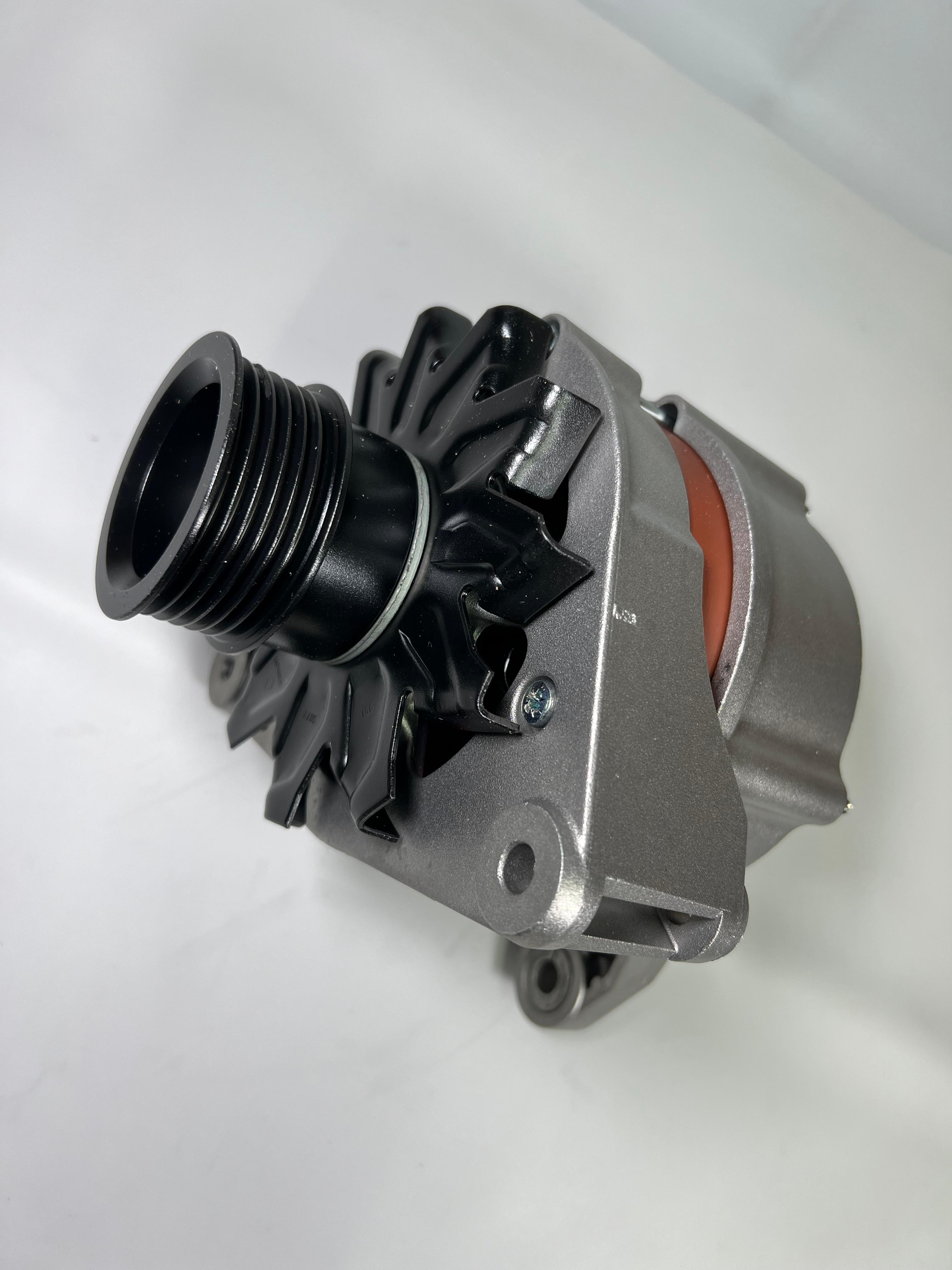 Generator für die G60 Motoren, Golf, Passat, Corrado mit 65 Ampère