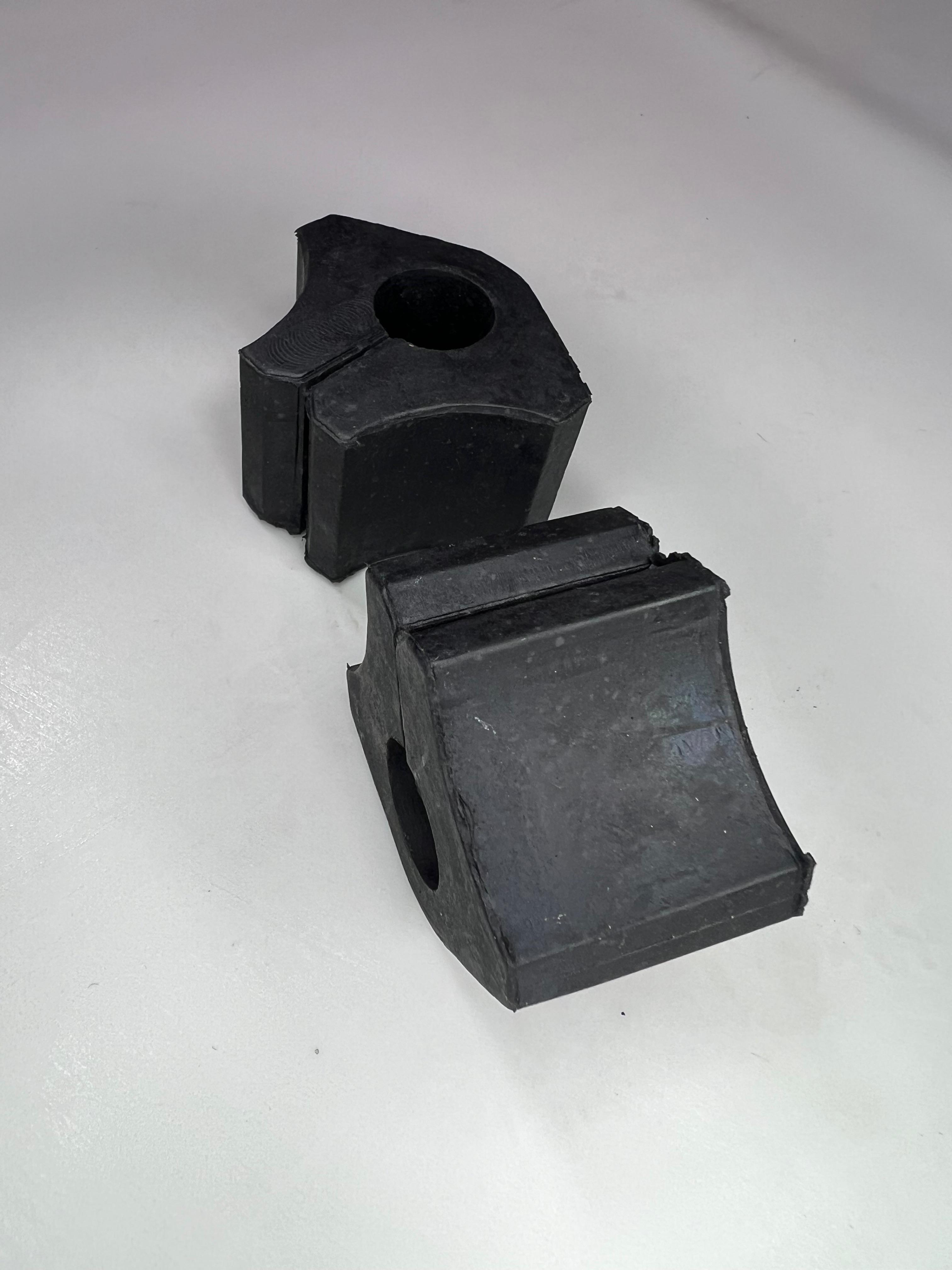 Golf 3 Hinterachs Gummilager für den Stabilisator original Teilenummer 871 511 423