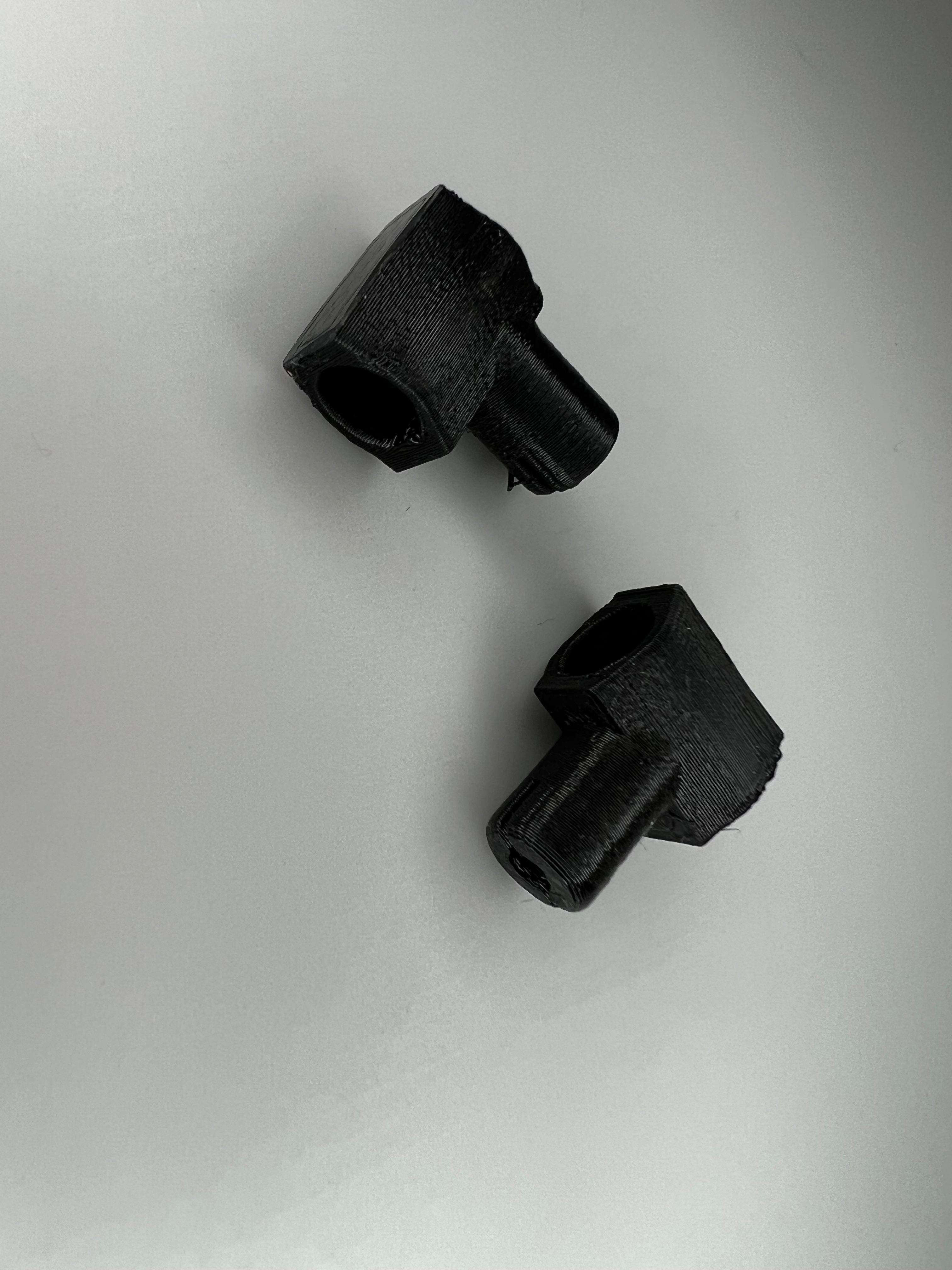 Ölversorgung für die Nockenwelle unter dem Ventildeckel Zylinderkopf Schlepphebelmotor