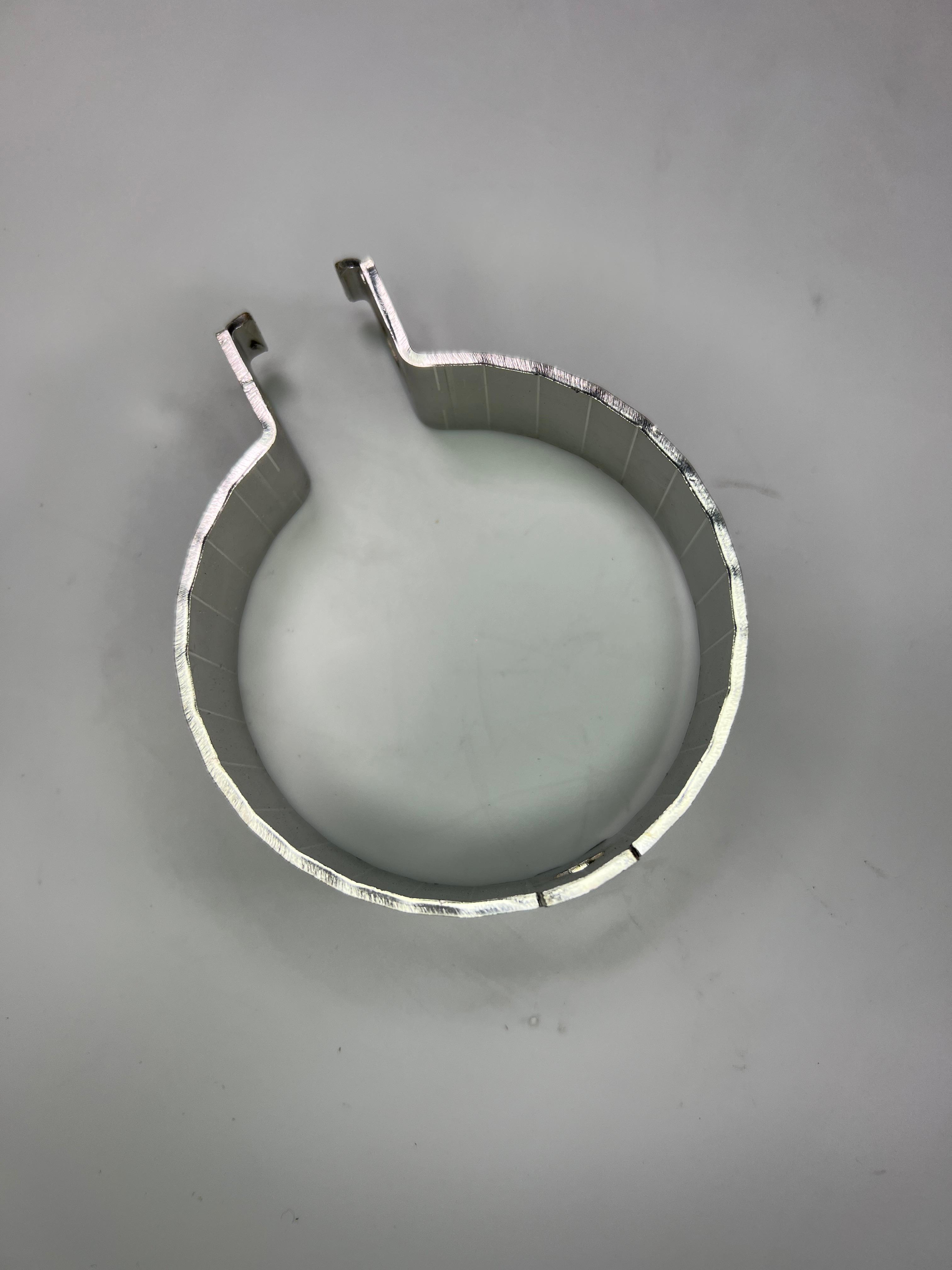 Halteschelle Bügel für den Kraftstofffilter neben dem Tank für Polo G40 Motor