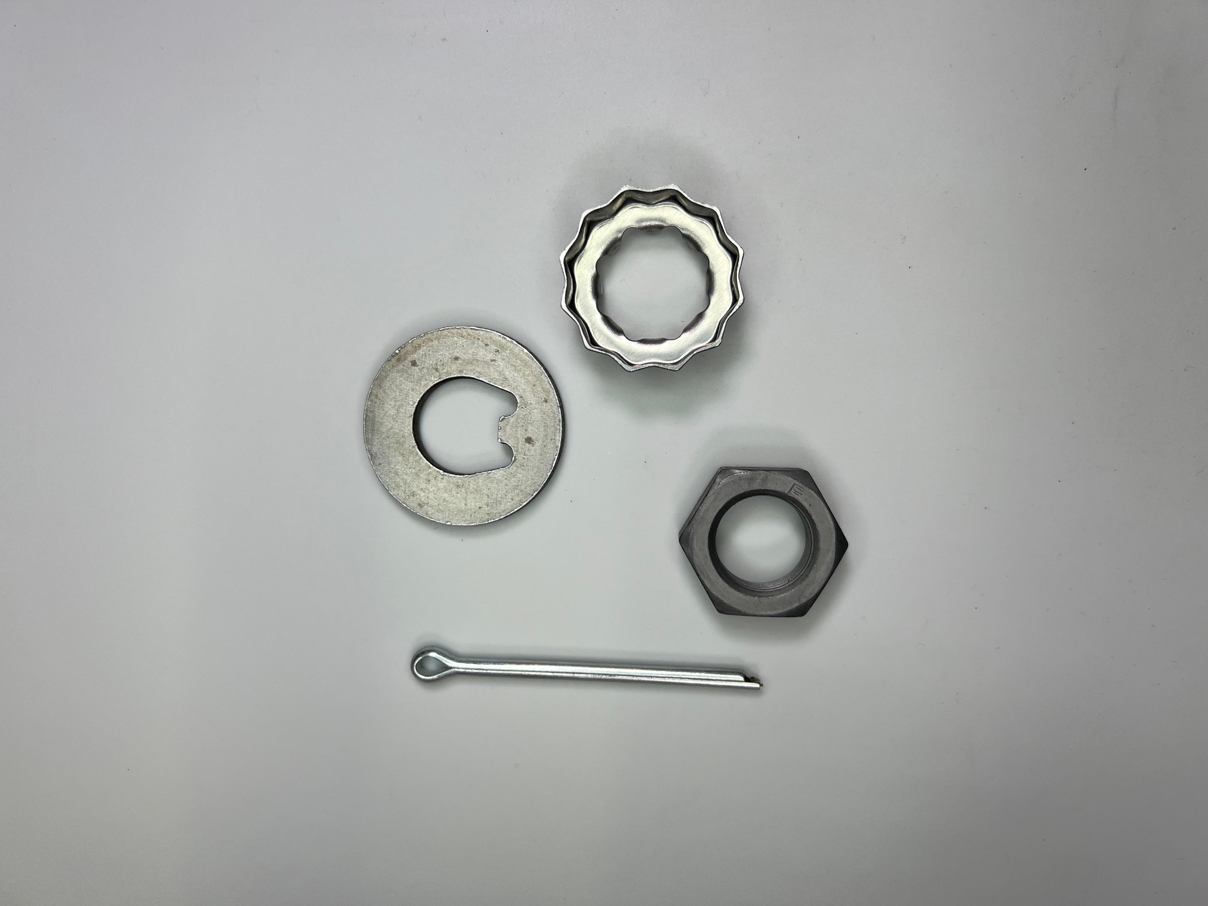 Radlagermutter mit Kronenmutter Einstellplatte Druckplatte und Splint für die Trommelbremse