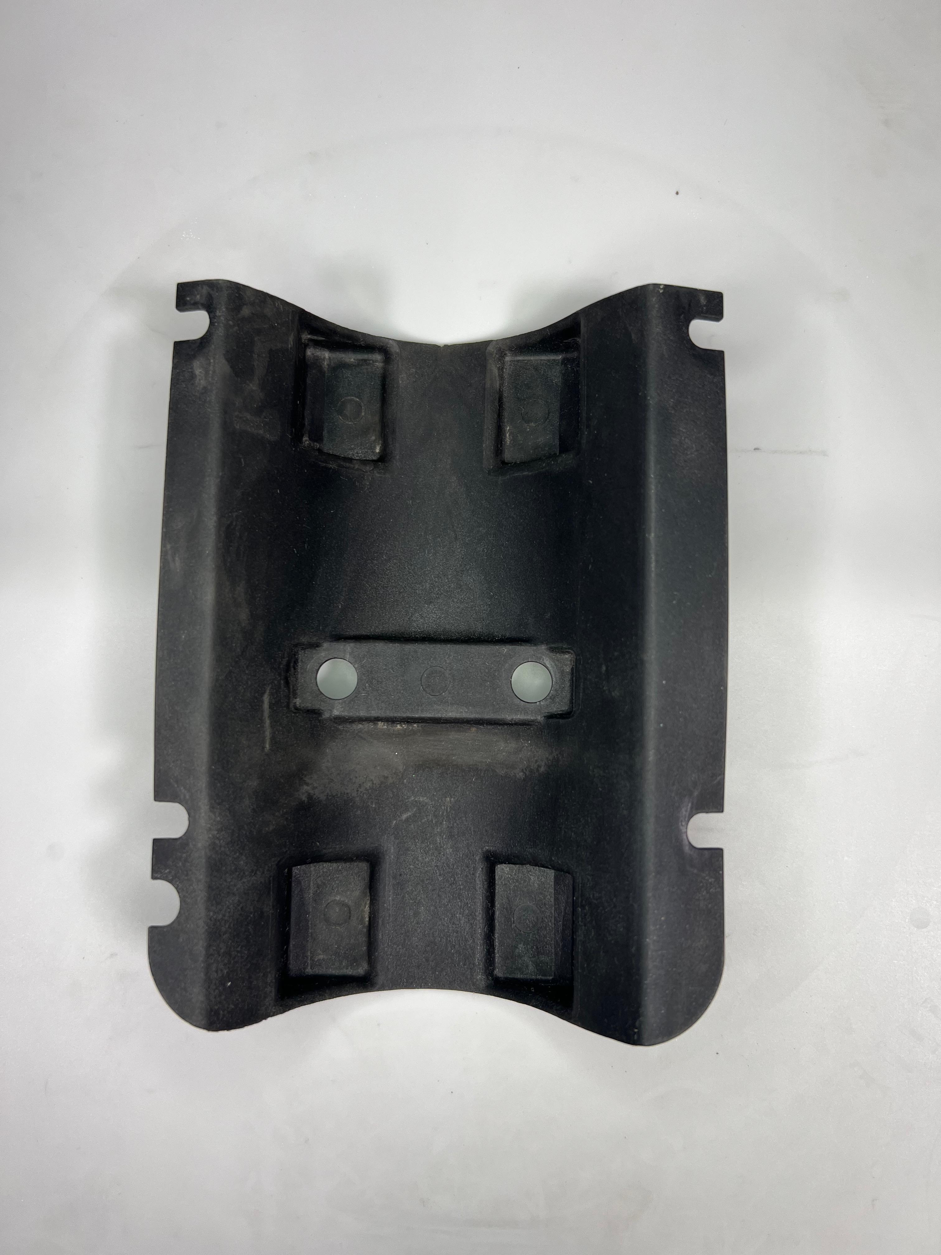 Ölabweiser unter dem Ventildeckel  für G40 Motoren original Teilenummer : 030 103 478 B