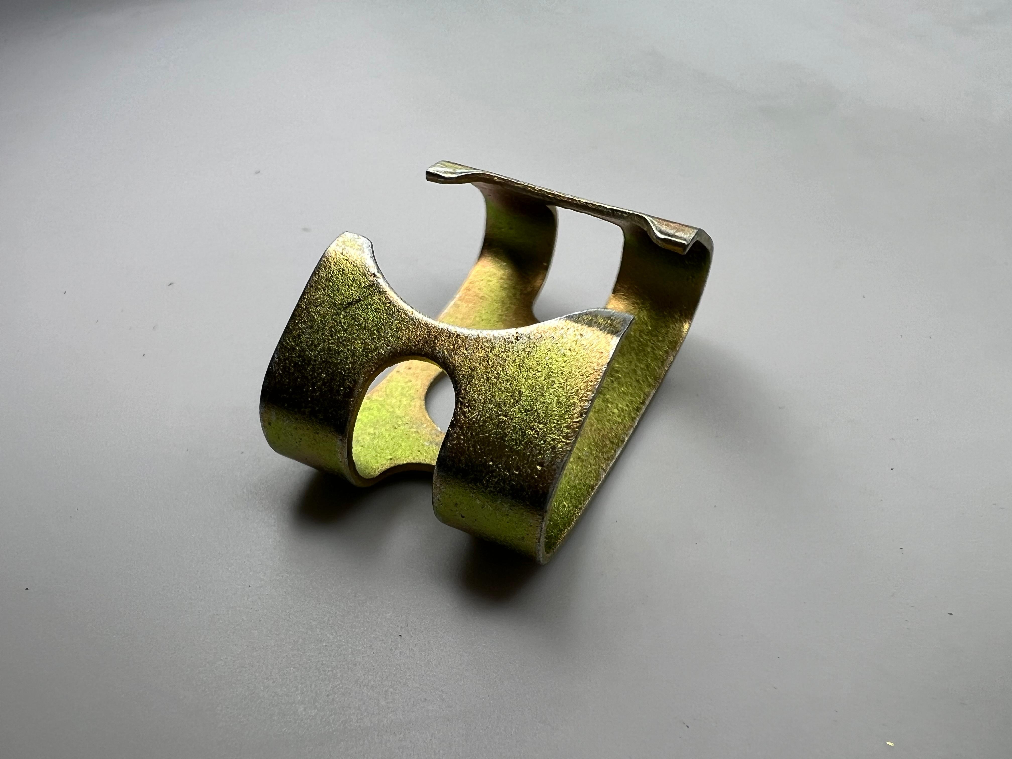 Halter Bremsschlauch Haltefeder für Bremsleitungsmuttern