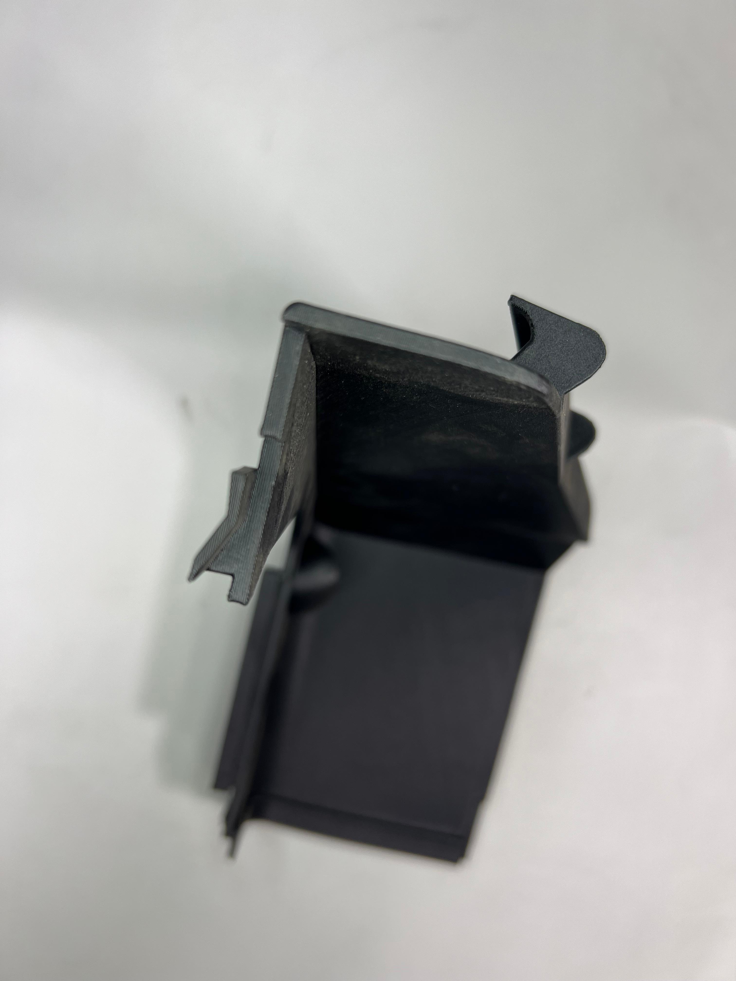 Abdeckung am Luftfilterkastenoberteil Luftfilterkasten Oberteil original Polo G40