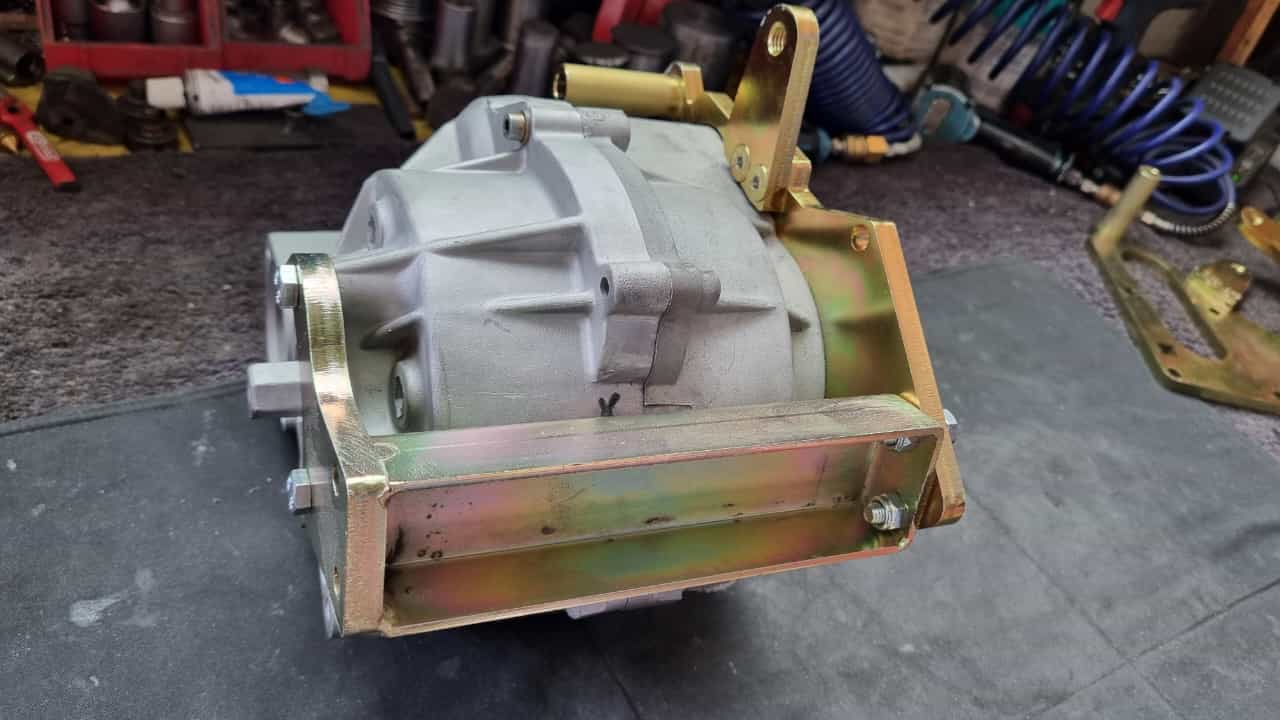 Halter für G60 Lader im Polo G40