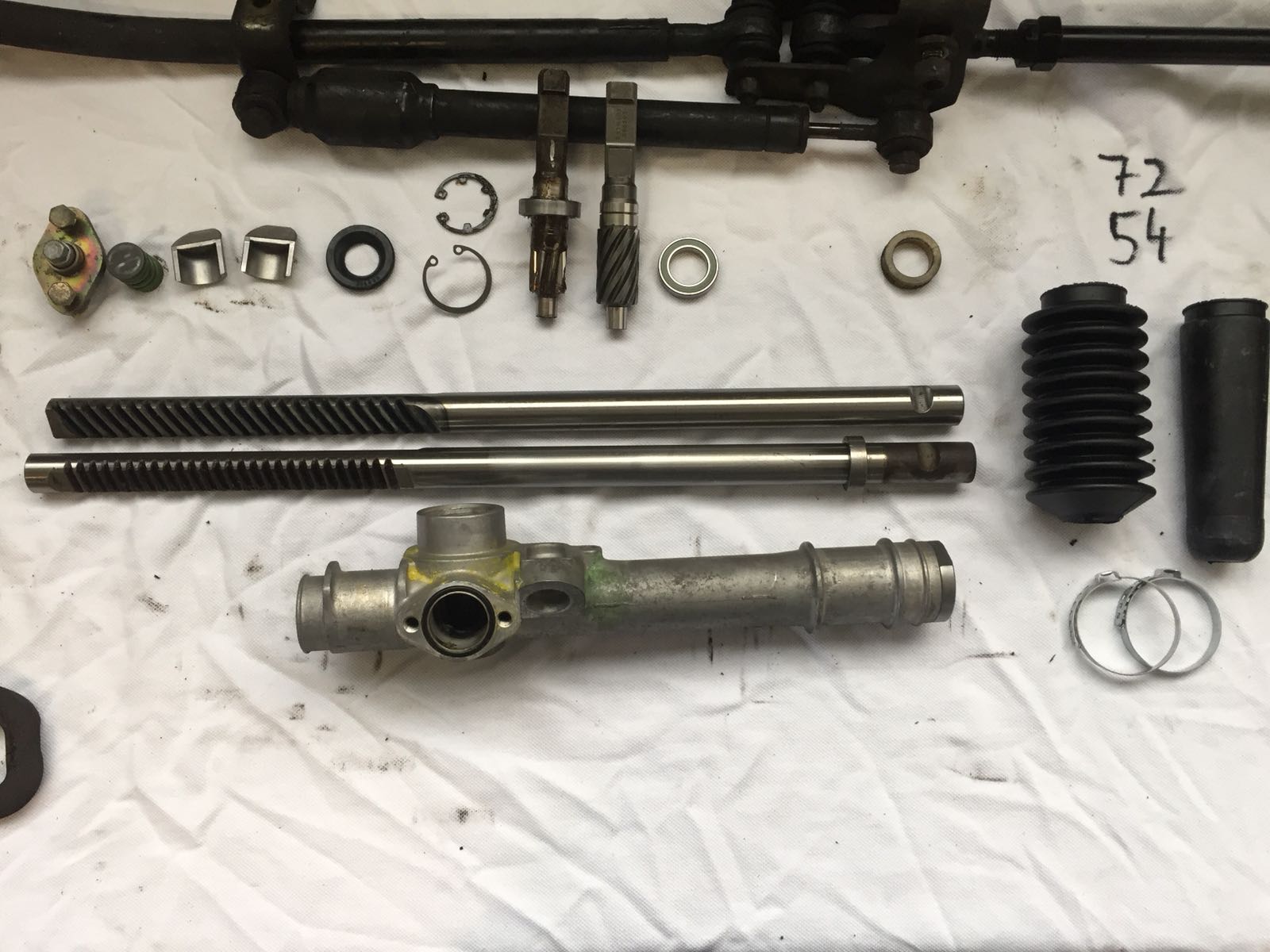 Lenkgetriebe direkt , kurze Lenkung VW Polo 86, 86C und 2F mit Kugellager
