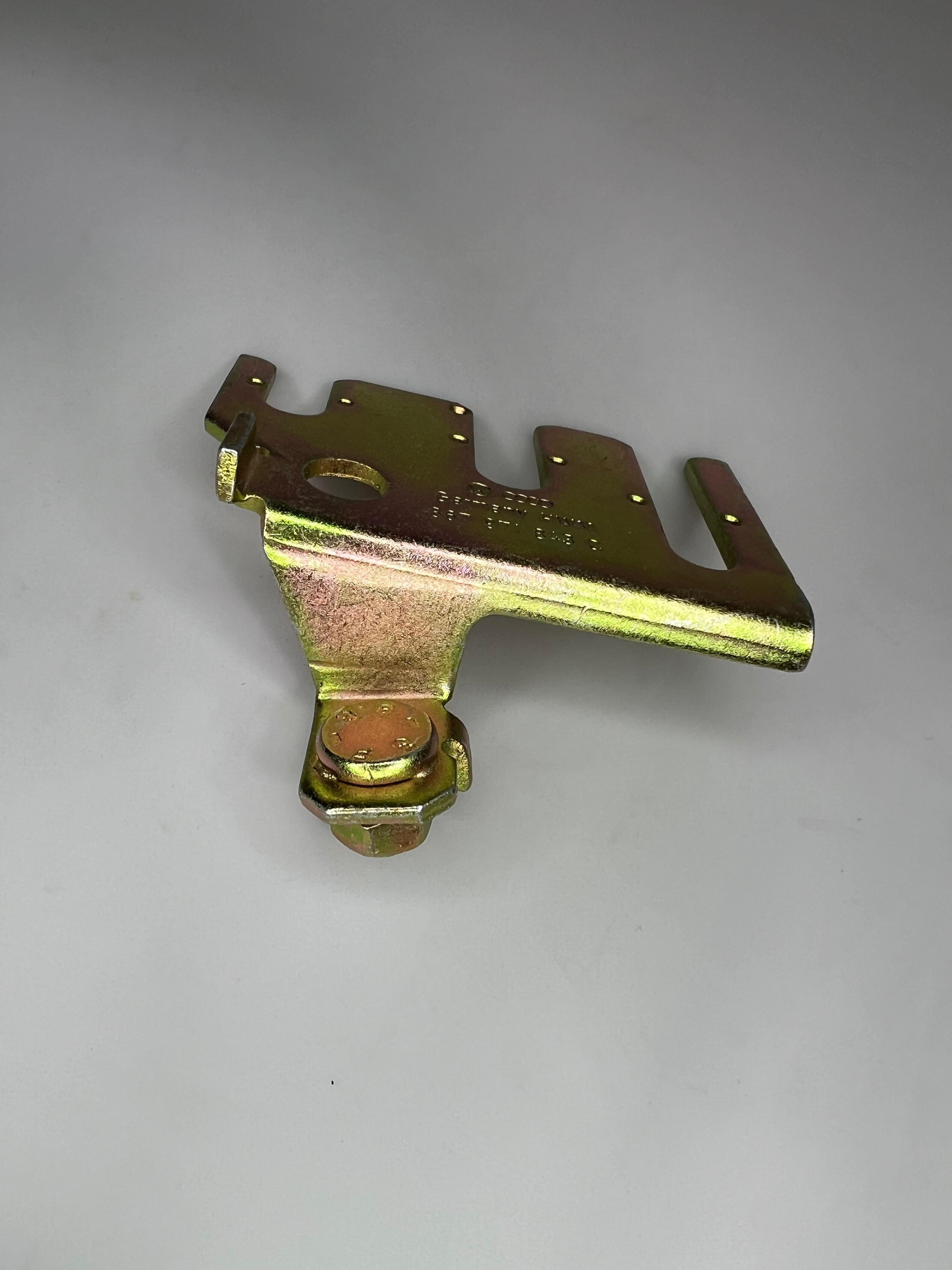 Halter neu aufgebaut für die Stecker der Lambdasonde Generator und Anlasser am Polo