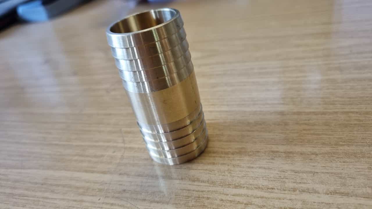 Wasserschlauch Verbindungsstück Schlauch Verbinder 32mm aus Metall Pressmessing