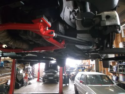 Verstärkungsrahmen Rahmen mit Querlenker und Zugstreben für Polo 86C für die Vorderachse