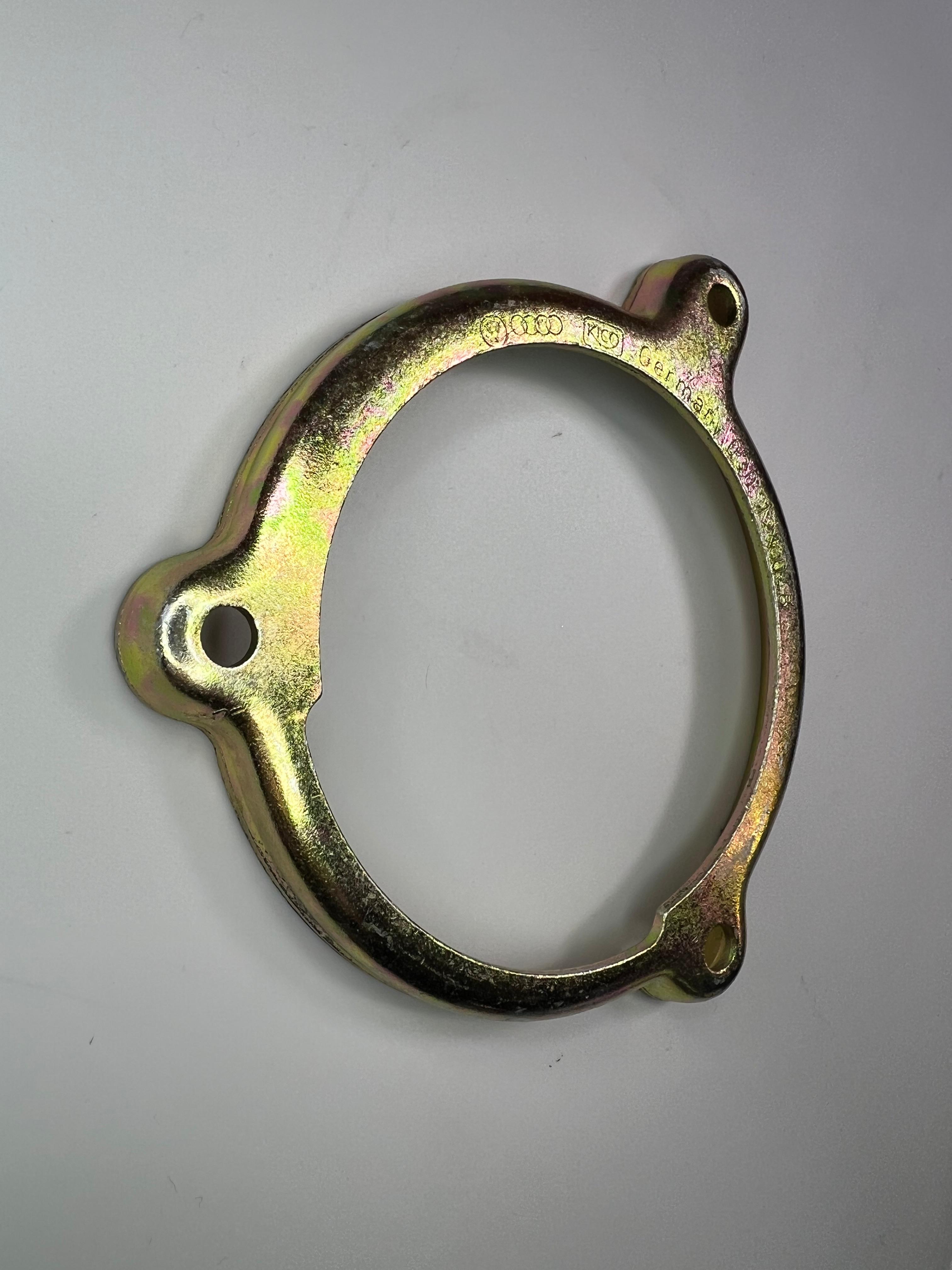 Ring für die Wasserpumpe Haltering passend für Polo 86C und Derby  original Teilenummer : 030 121 04