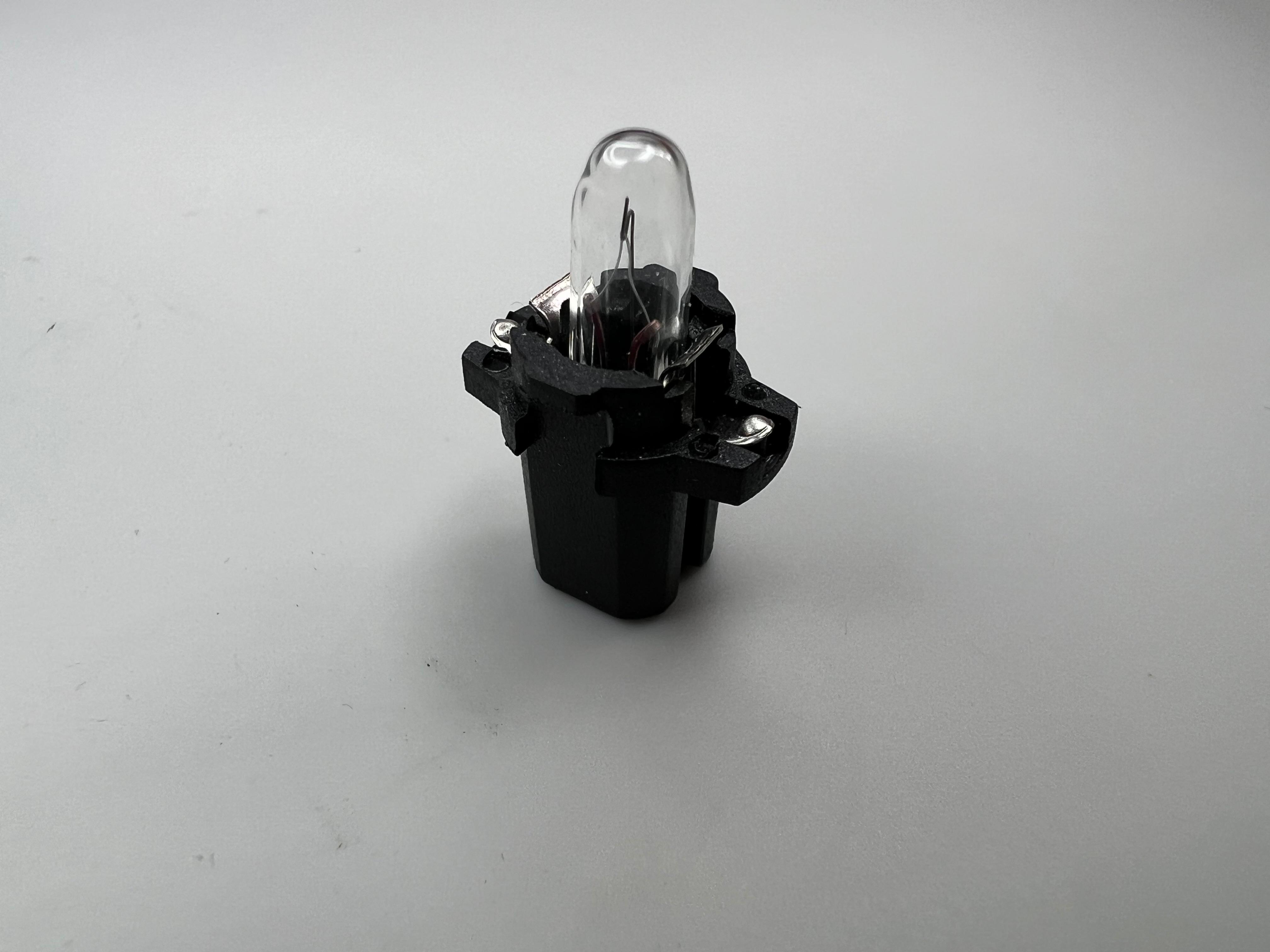 Beleuchtung Leuchtmittel Birne für das Kombiinstrument Polo Golf Corrado Spannung: 12V und 1,2W
