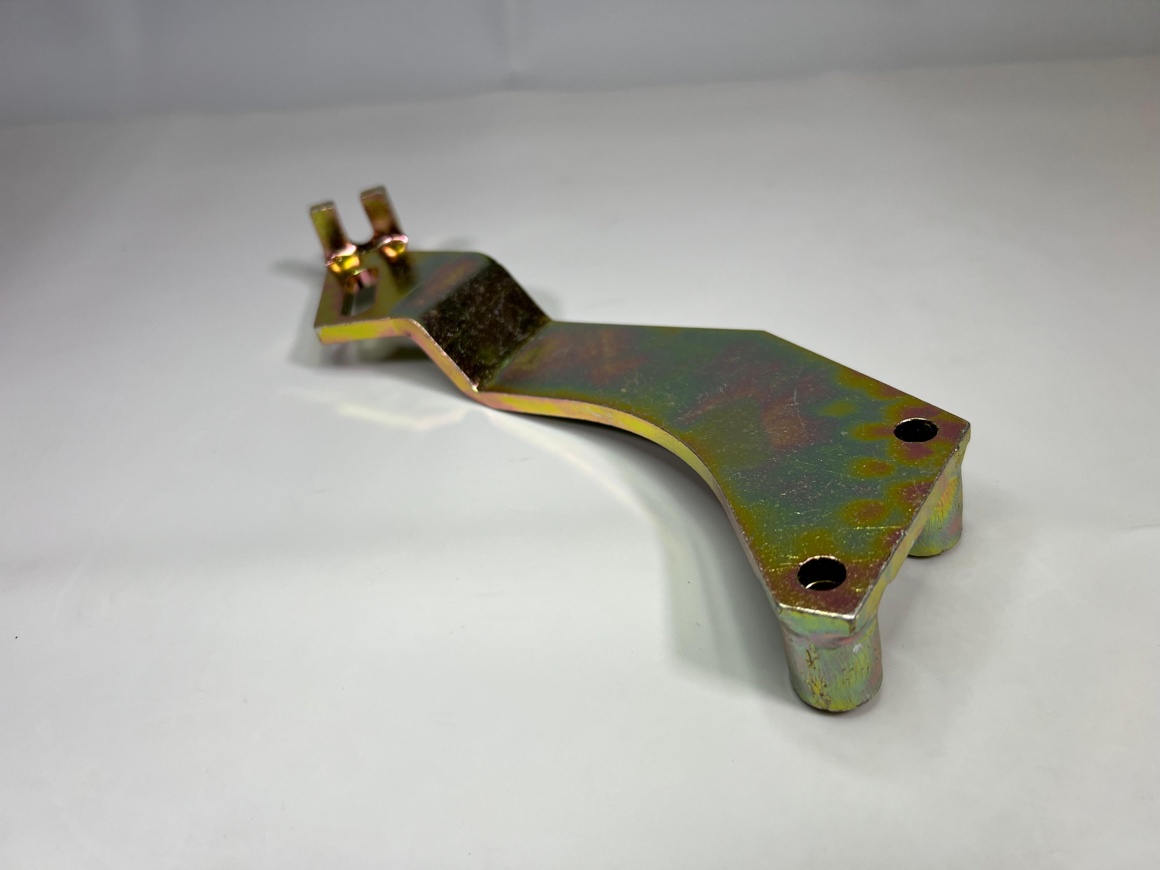 Halter für die Servopumpe Hydraulikpumpe G60 PG mit Verstellung   Original Teilenummer : 037 145 544