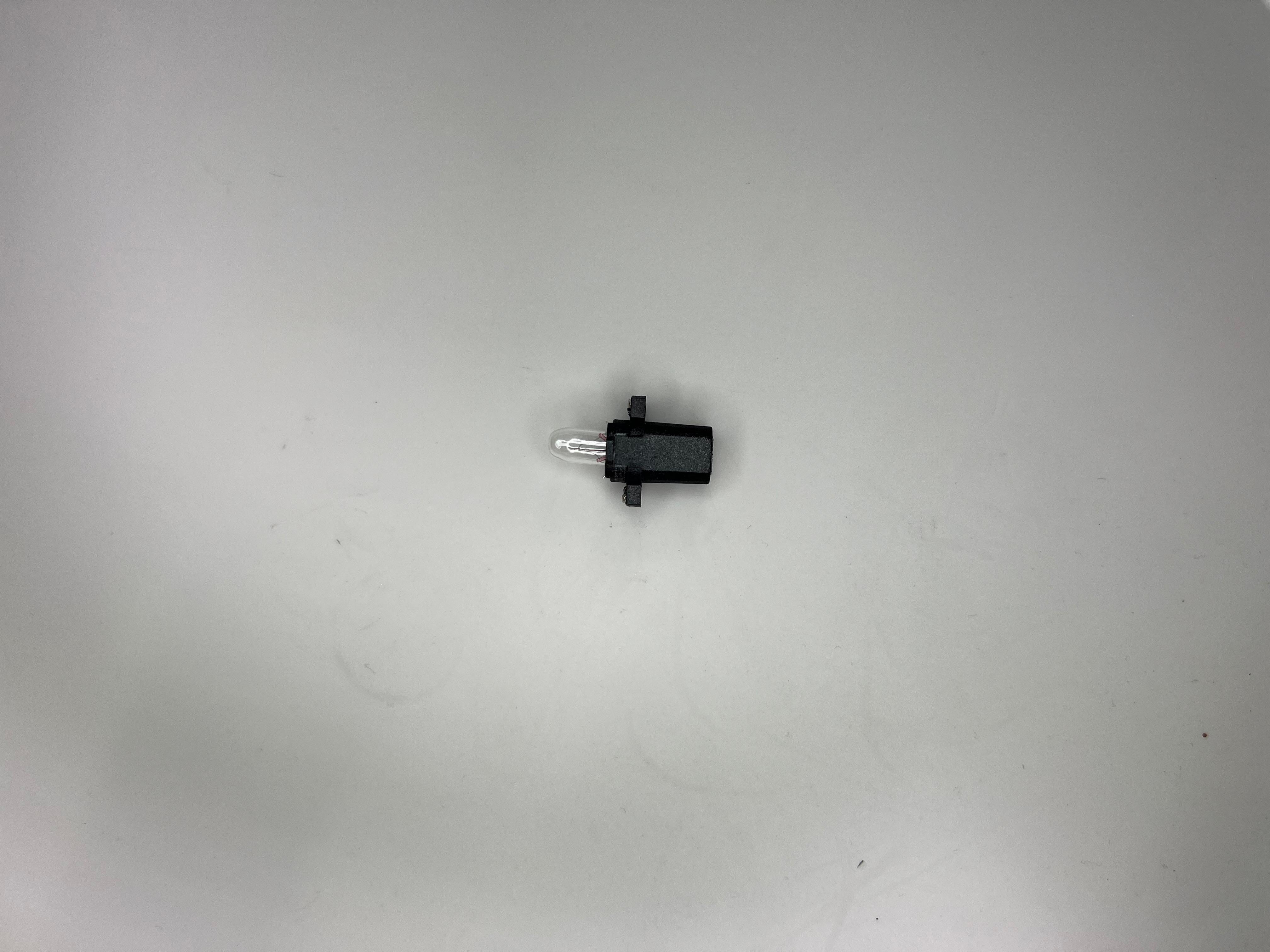 Beleuchtung Leuchtmittel Birne für das Kombiinstrument Polo Golf Corrado Spannung: 12V und 1,2W