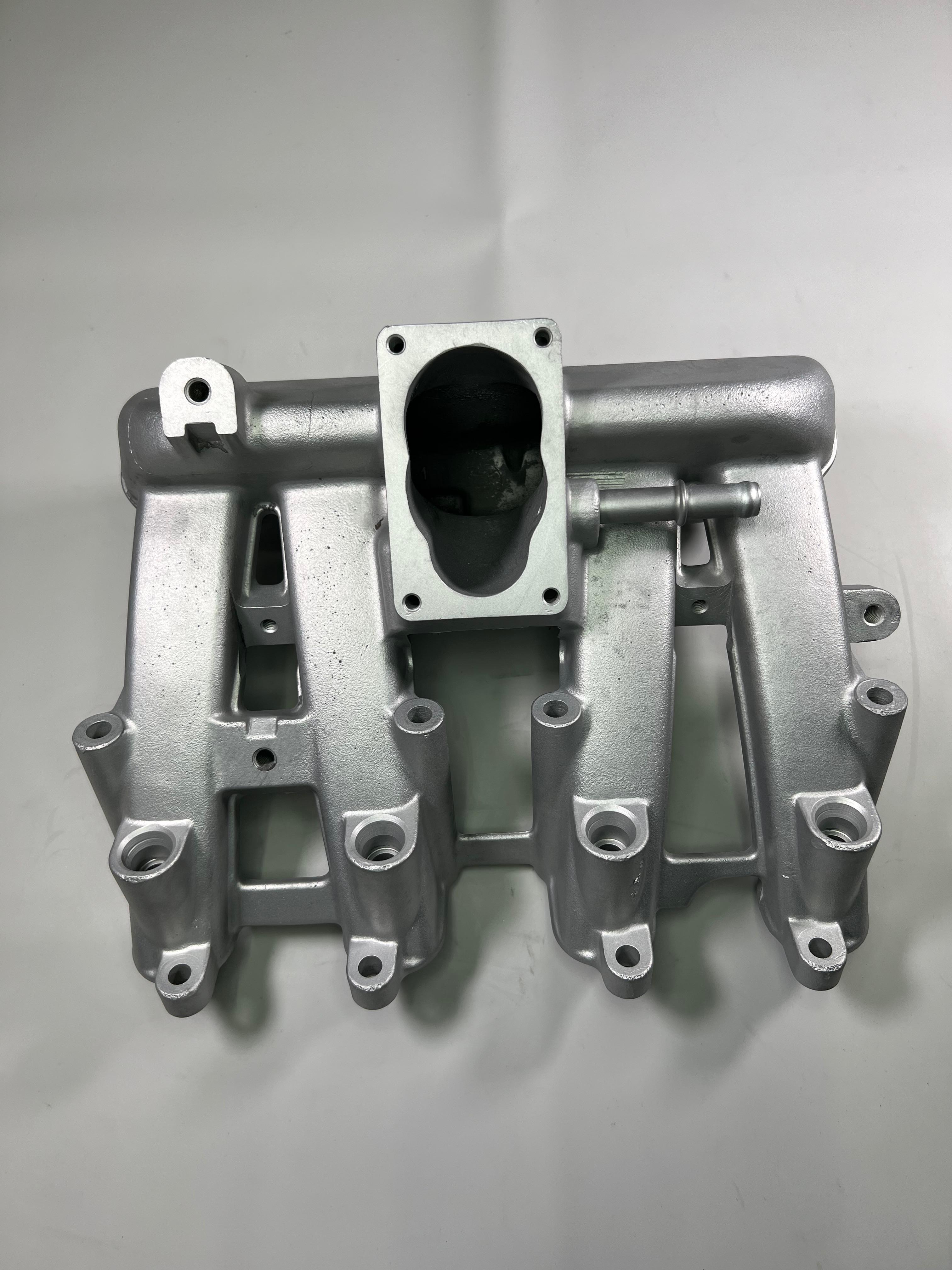 Ansaugrohr bearbeitet für Polo GT 3F Motoren passend auf den CNC G40 Zylinderkopf