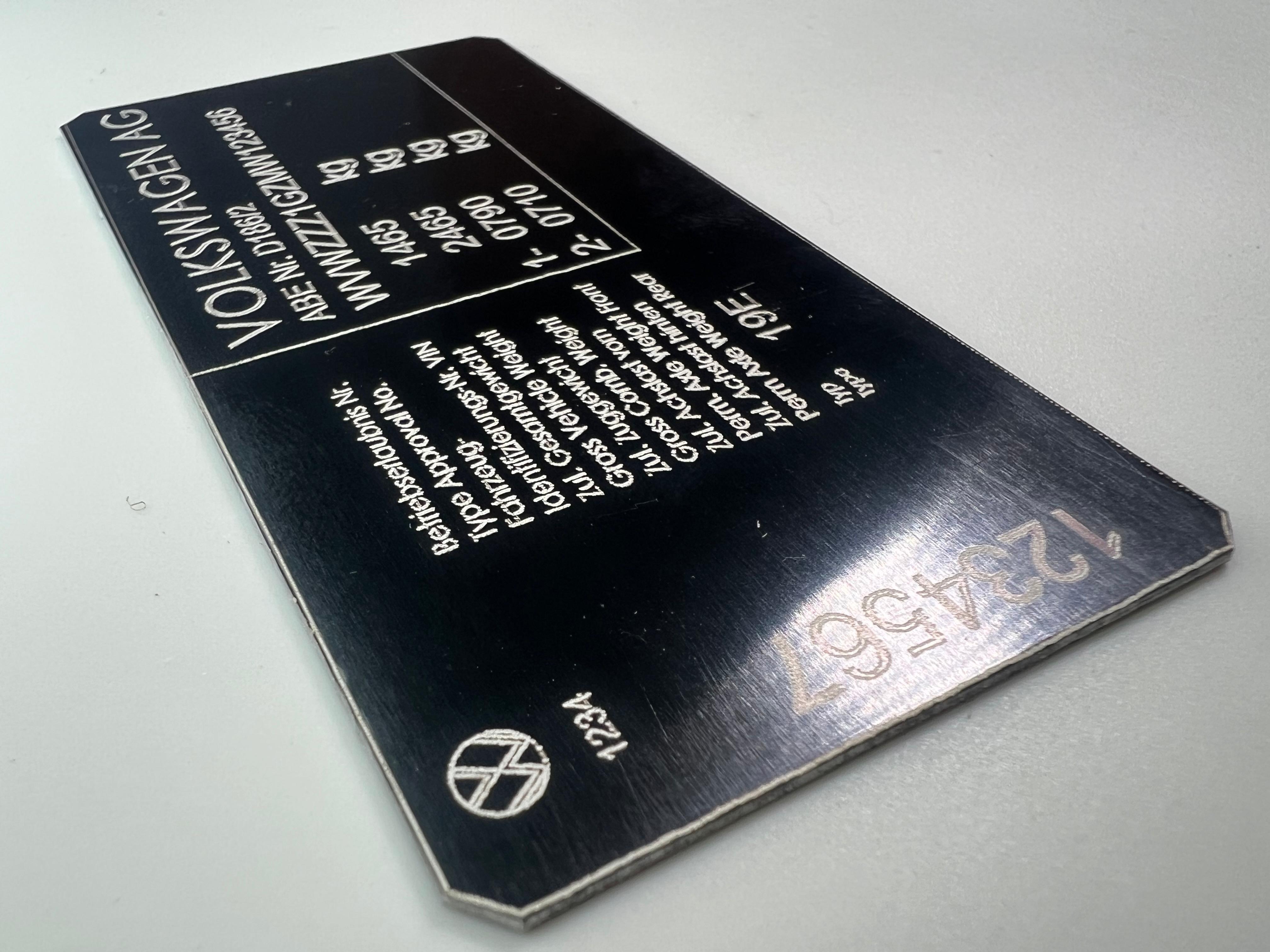 Typenschild für den Motorraum für Volkswagen Modelle